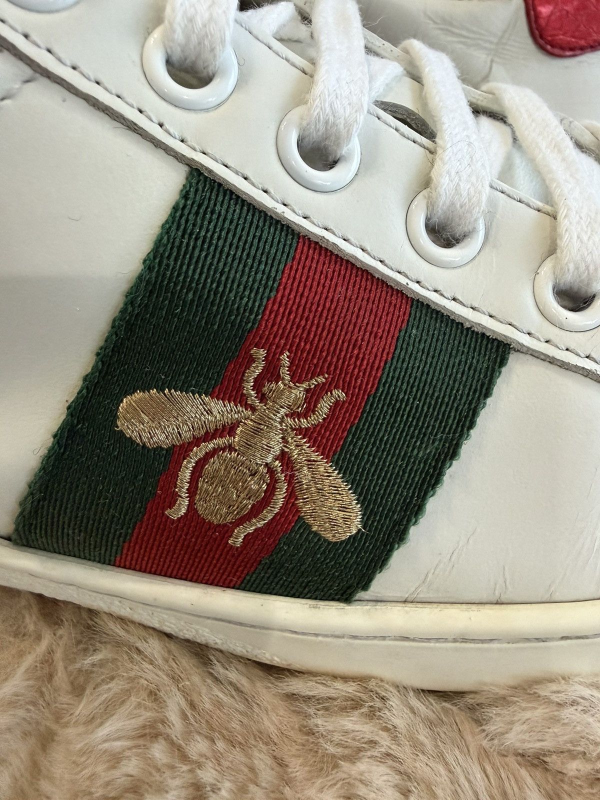Gucci Women's Gucci Ace sneaker with bee Size US 6 / IT 36 - 2 Thumbnail