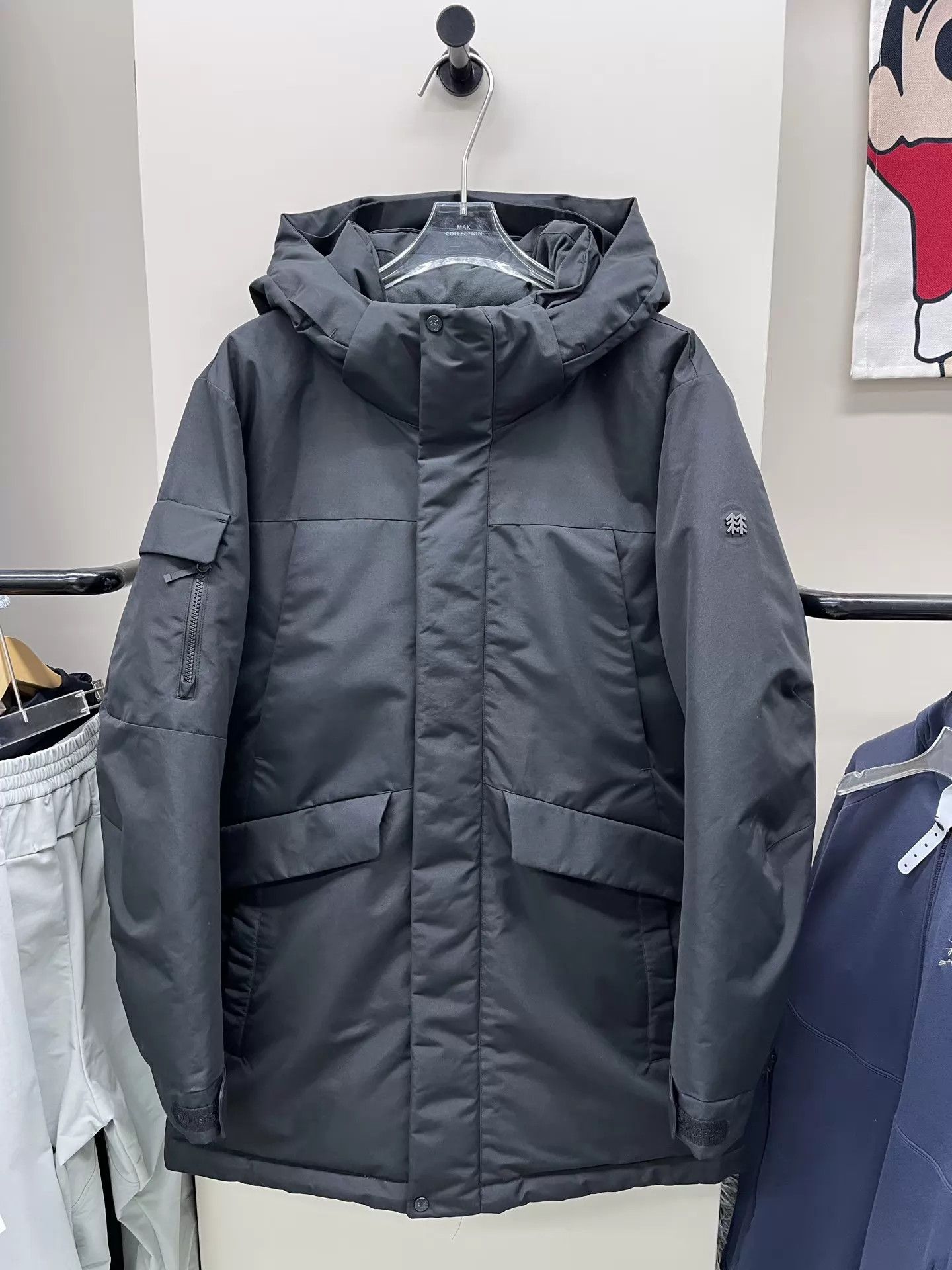 Other KOLON SPORT Men's CAMPING Hard Shell Down Parka XL 99New Size US XL / EU 56 / 4 - 1 Thumbnail