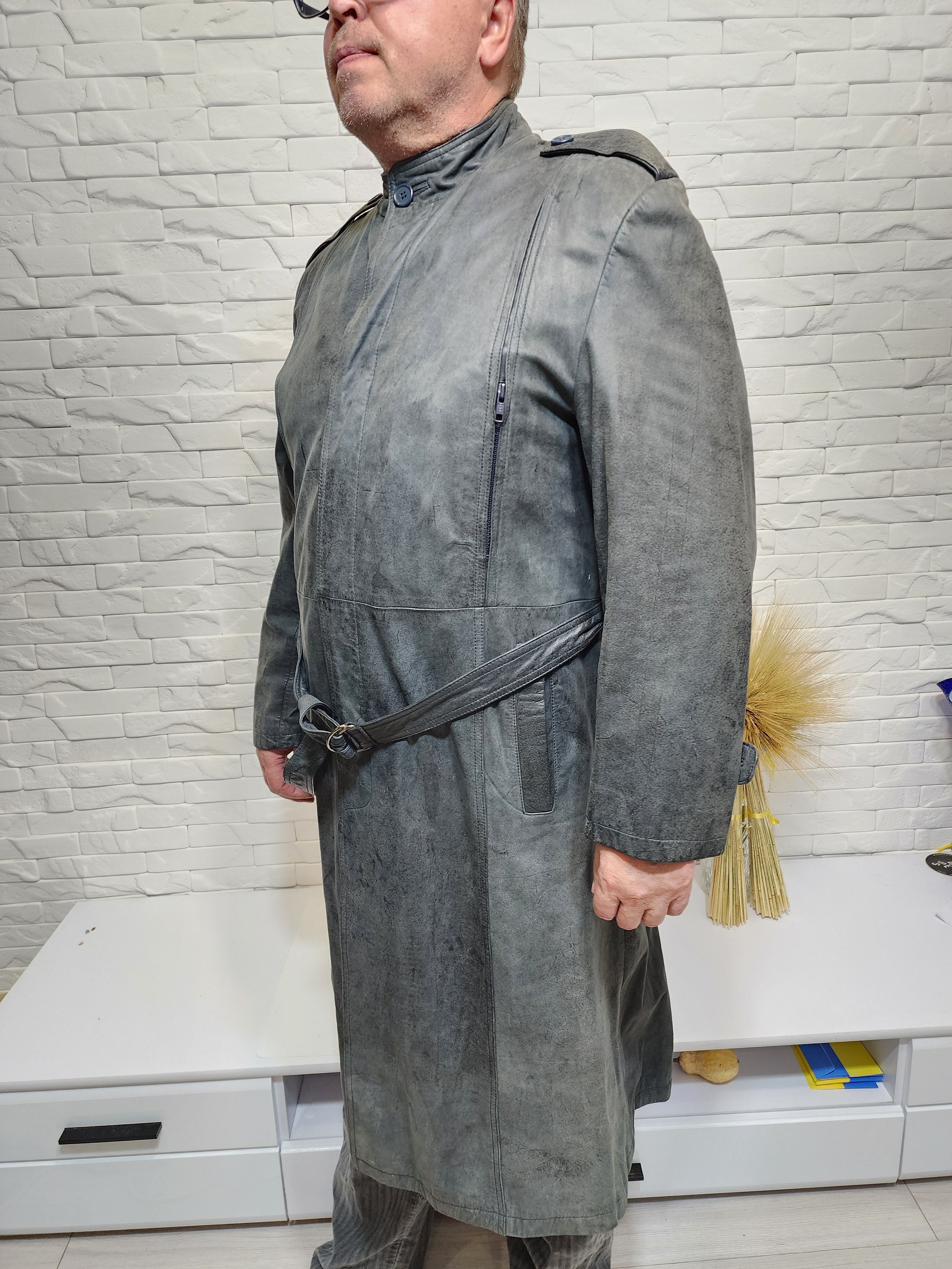Genuine Leather Gray Genuine Leather Men's Coat with Belt Size US L / EU 52-54 / 3 - 3 Thumbnail