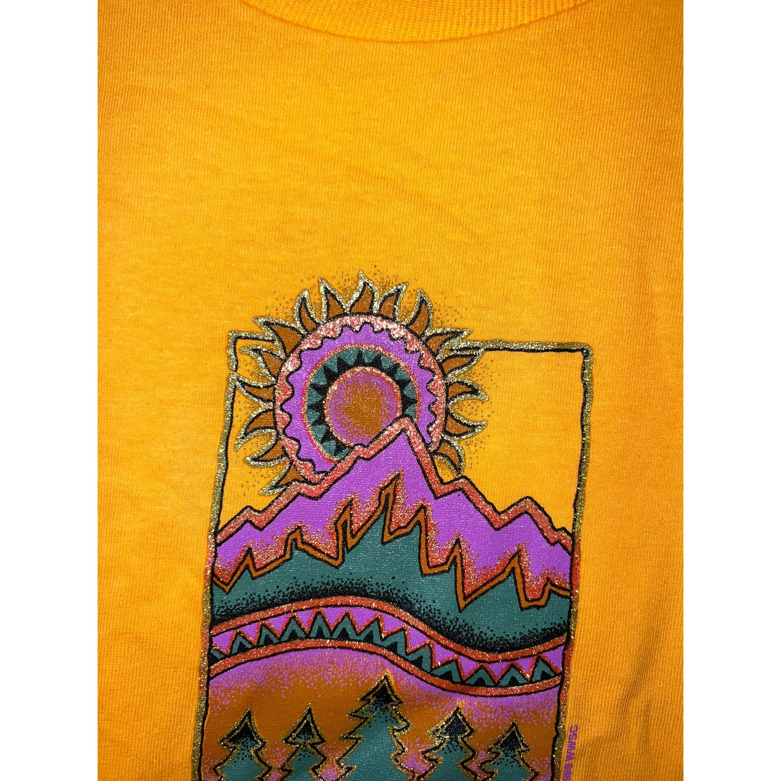 Jerzees 90s MT Montana Glitzy Mountain Orange Shirt VTG 1990s Large Size US L / EU 52-54 / 3 - 3 Thumbnail
