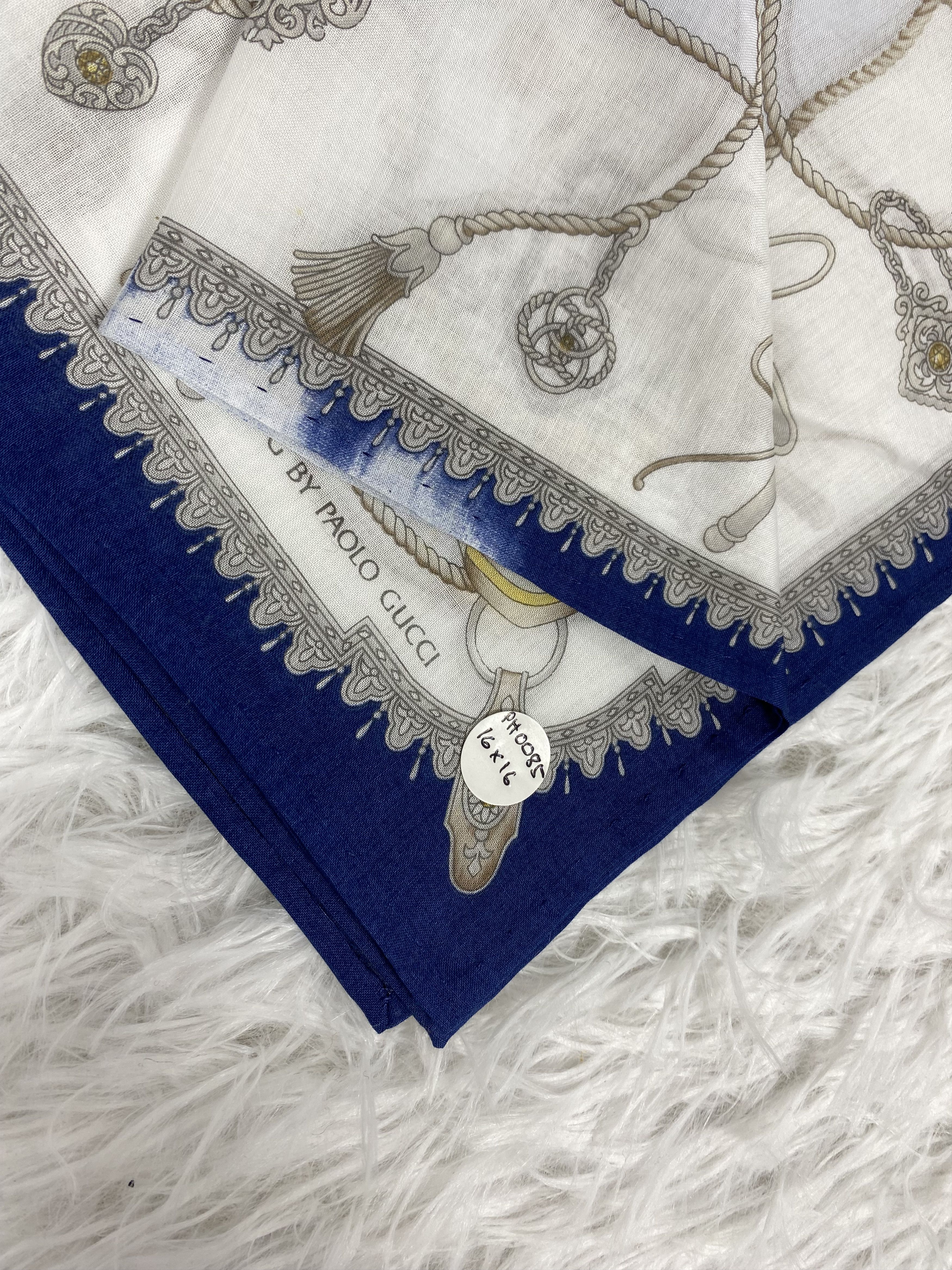 Paolo Gucci Vintage Paolo Gucci Handkerchief PH0085 Size ONE SIZE - 2 Thumbnail