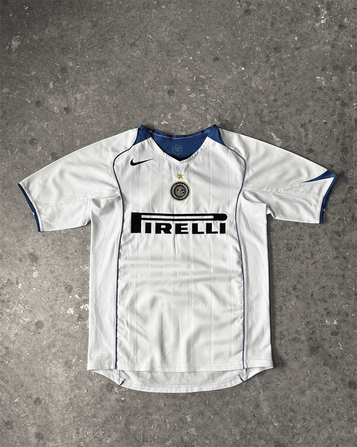 Nike 1990-2000 Inter Milan Away Shirt Vintage Soccer Jersey Size US S / EU 44-46 / 1 - 1 Thumbnail