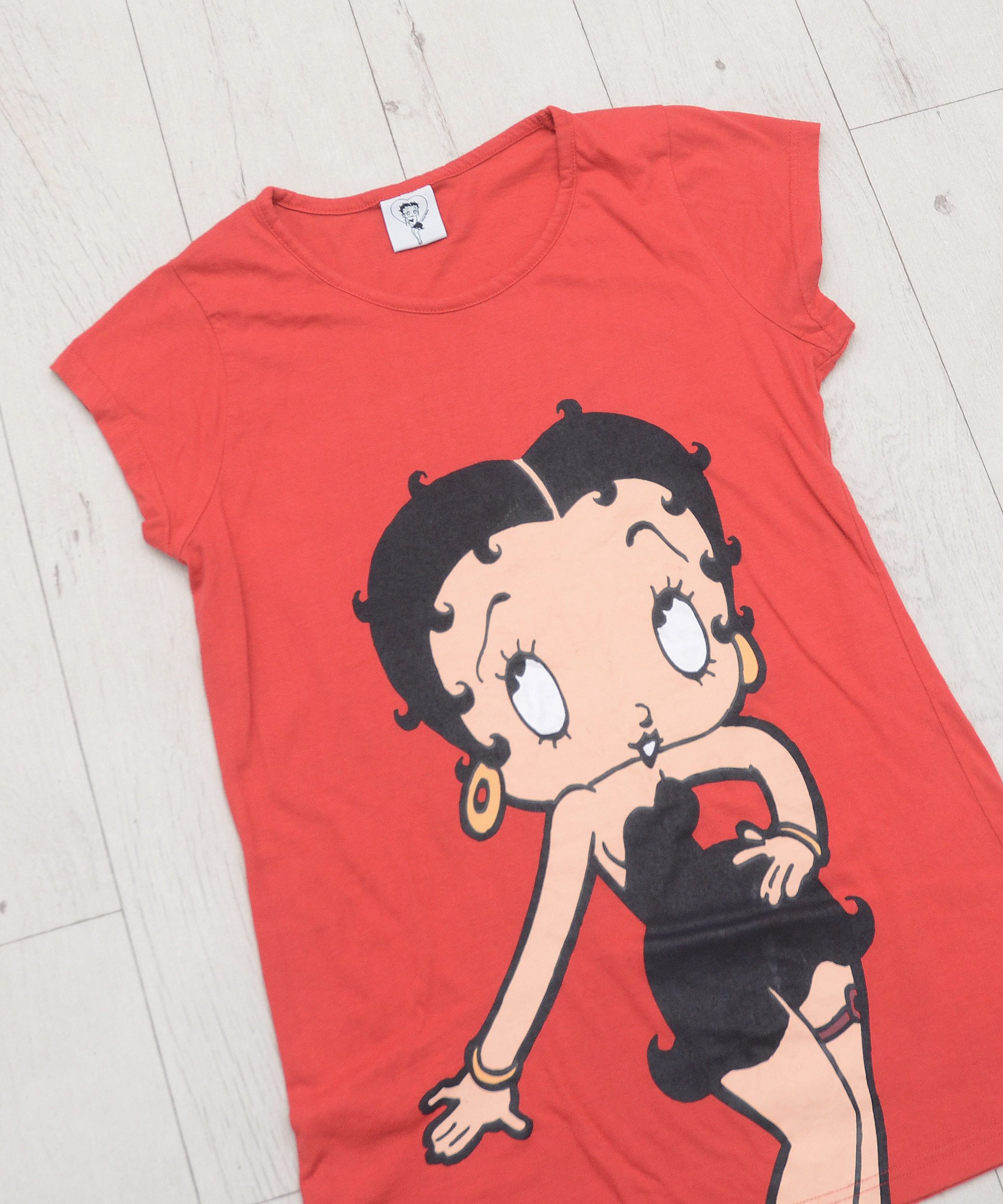 Japanese Brand × Vintage Vintage Betty Boop “Sassy” Tee T-shirt Red Big Print 2010 Size S / US 4 / IT 40 - 2 Thumbnail