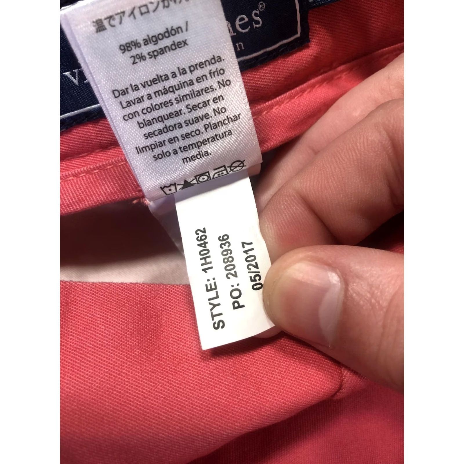 Vineyard Vines Vineyard Vines Shorts Mens 35 Pink Stretch Flat Front Chino 9 Inseam Summer Mens Size US 35 - 7 Thumbnail