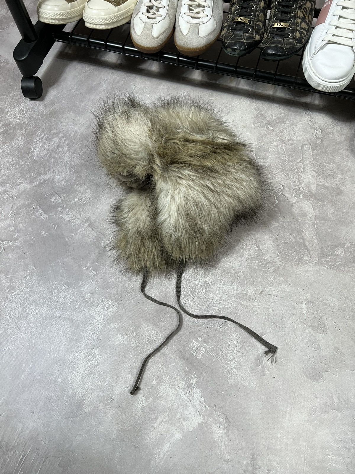 Vintage Avant-Garde Fur Fuzzy Y2k Ushanka Hat Size ONE SIZE - 1 Thumbnail