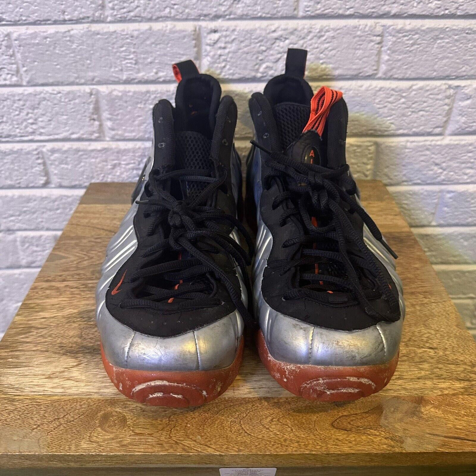 Nike *RARE* Size 15 - Nike Air Foamposite Pro Crimson 2012 Size US 15 / EU 48 - 3 Thumbnail