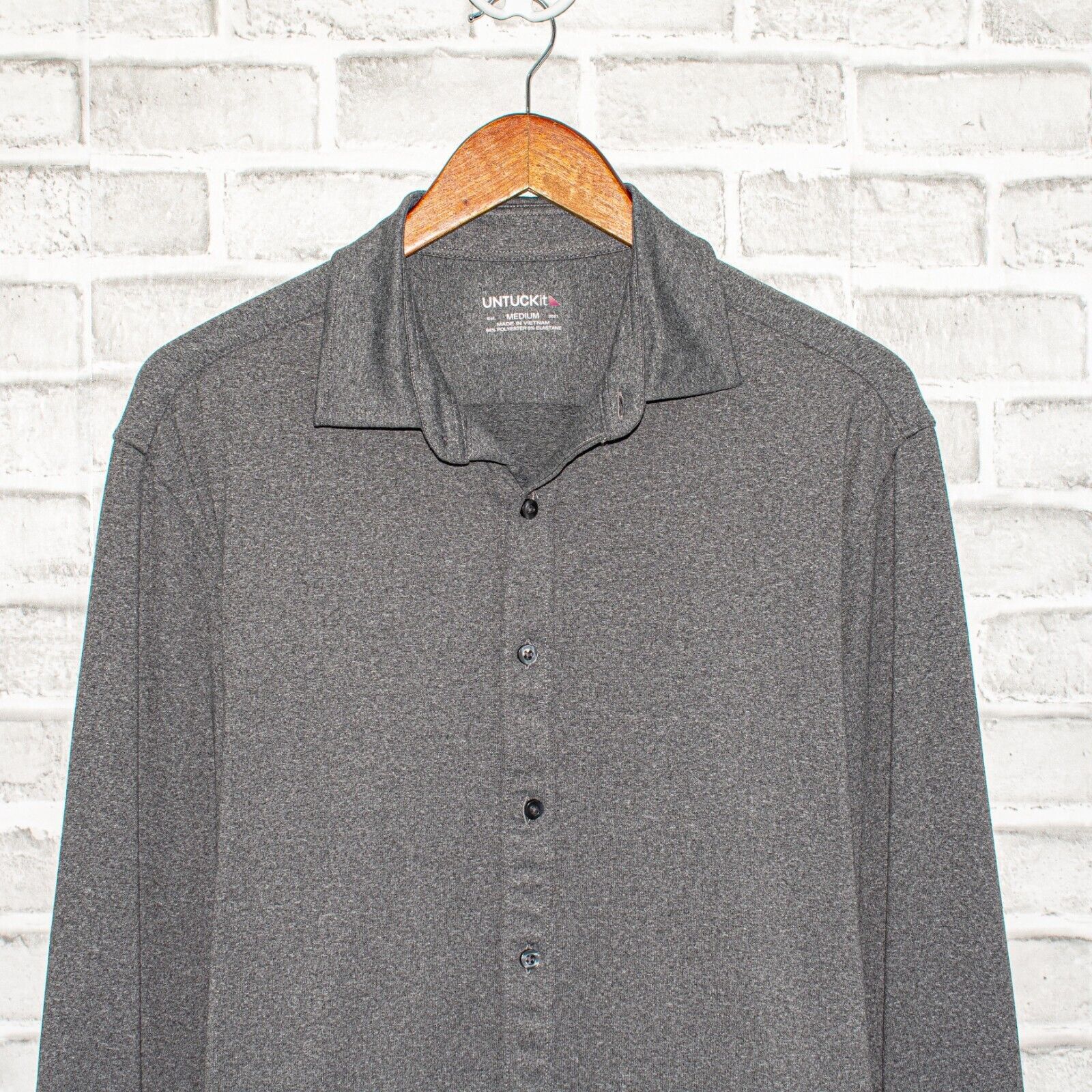 UNTUCKit UNTUCKit Men's Perfect Tee Button Down Shirt Gray Polyester Size US M / EU 48-50 / 2 - 4 Thumbnail