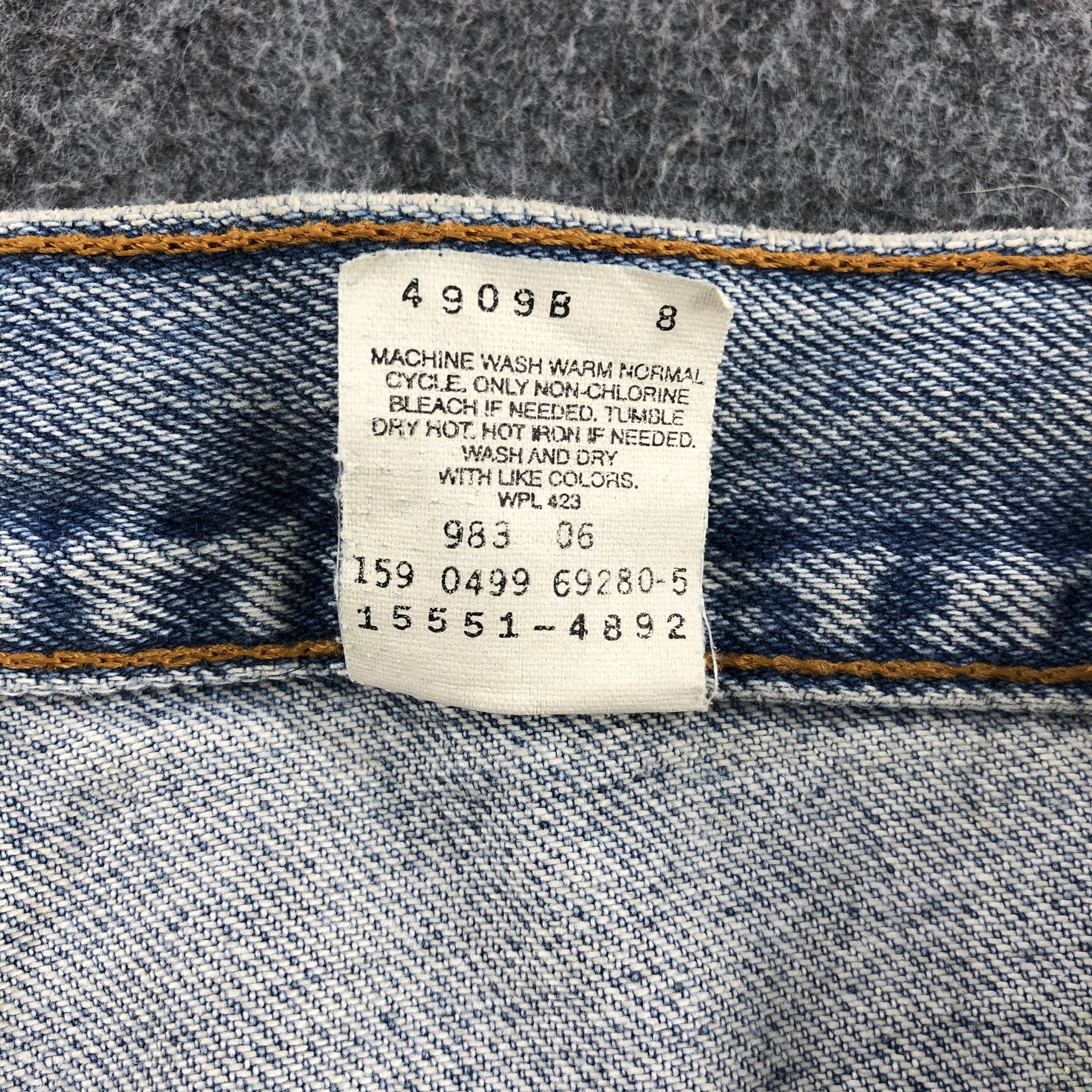 Levi's 90s Vintage Light Wash Levis 550 Jeans-J1683 Size US 31 - 12 Thumbnail