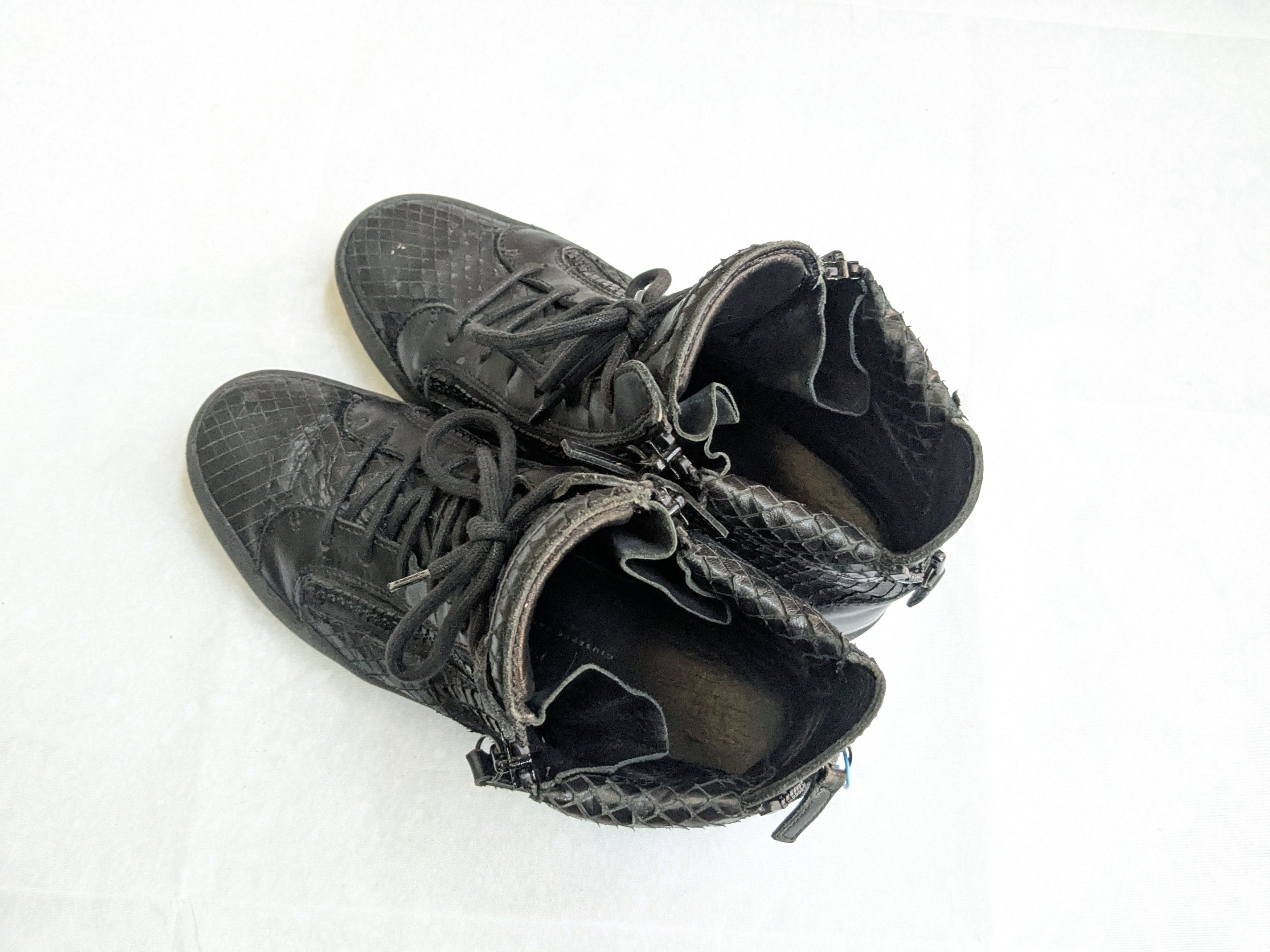Giuseppe Zanotti Giuseppe Zanotti High Top Sneakers Black Snakeskin 9.5 42.5 Size US 9.5 / EU 42-43 - 12 Thumbnail