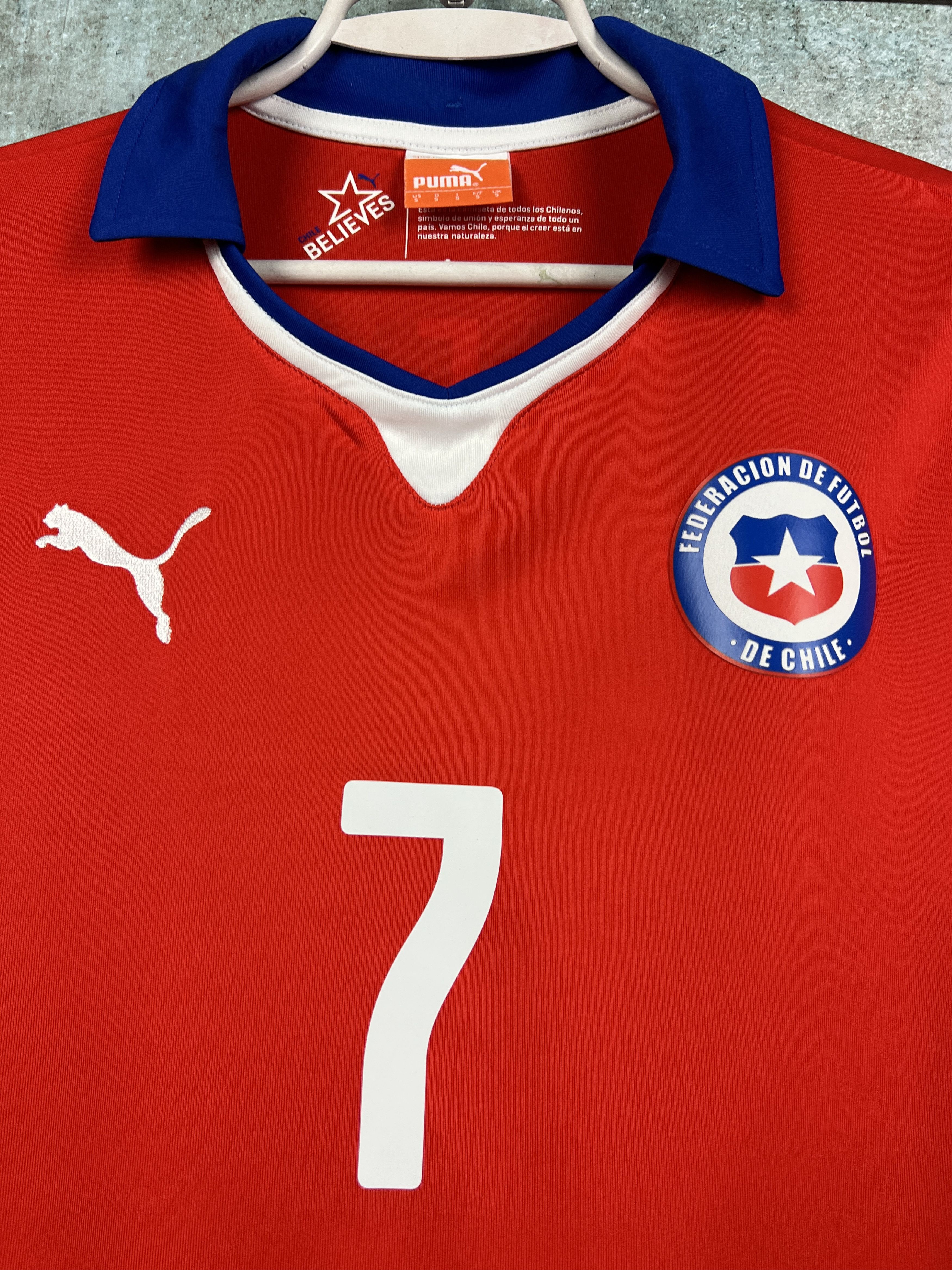 Puma Chile Home football shirt Soccer #7 Alexis Jersey Trikot Size US S / EU 44-46 / 1 - 4 Thumbnail