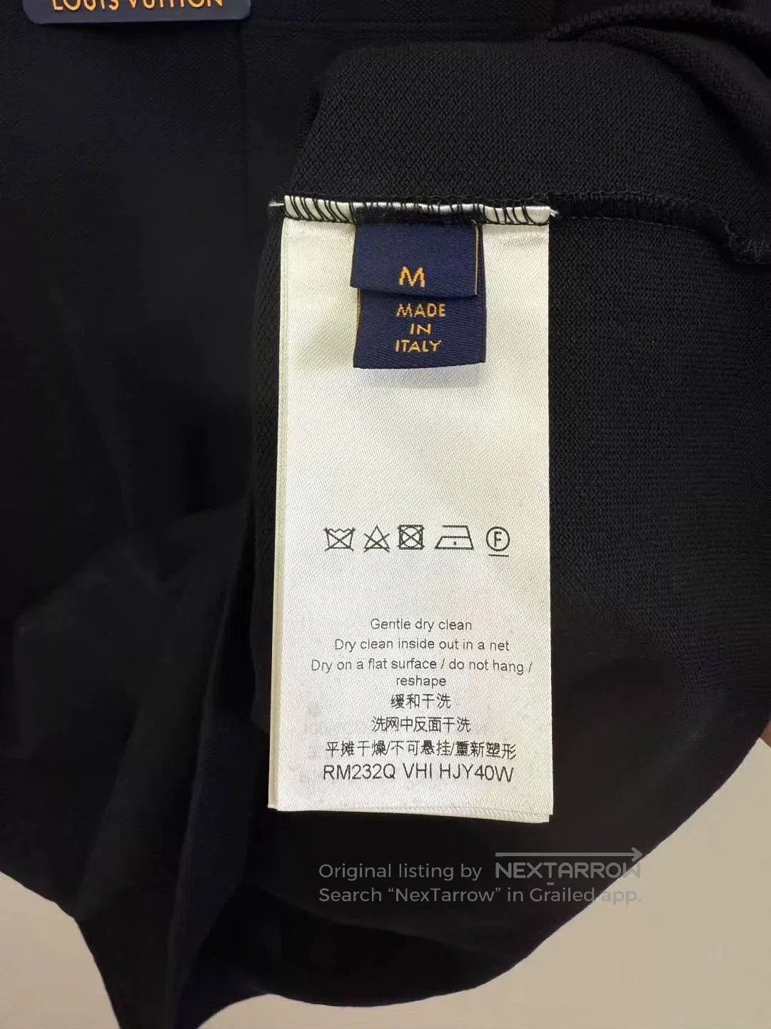 Louis Vuitton louis vuitton black logo short sleeve shirt. Size US M / EU 48-50 / 2 - 3 Thumbnail