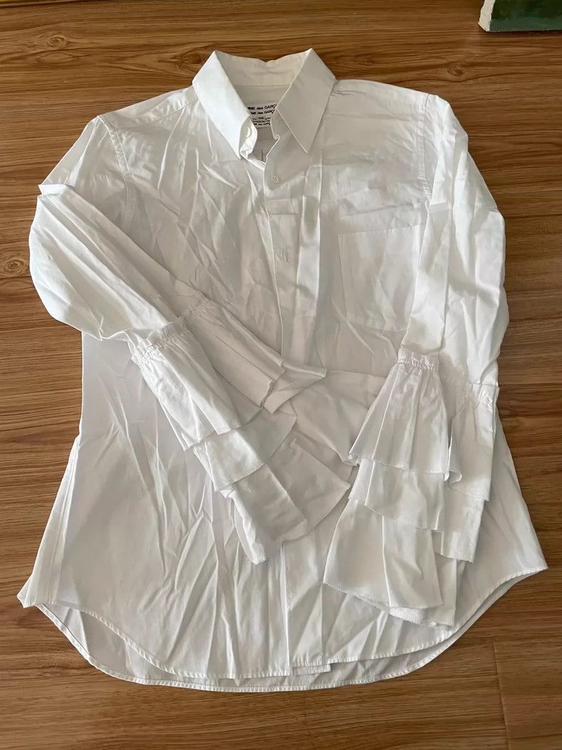 Comme des Garcons Comme Des Garcons White shirt with multiple sleeves Size XS / US 0-2 / IT 36-38 - 1 Thumbnail