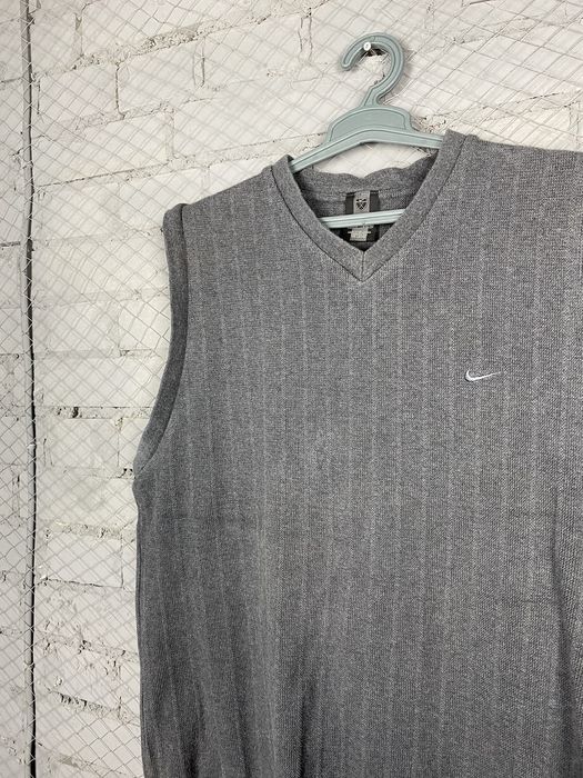 Nike golf sleeveless discount sweater