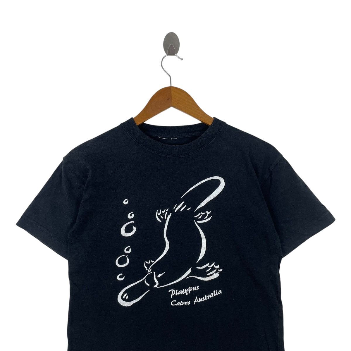 Vintage Vintage Platypus Cairns Australia Tee Shirt Size US S / EU 44-46 / 1 - 2 Thumbnail