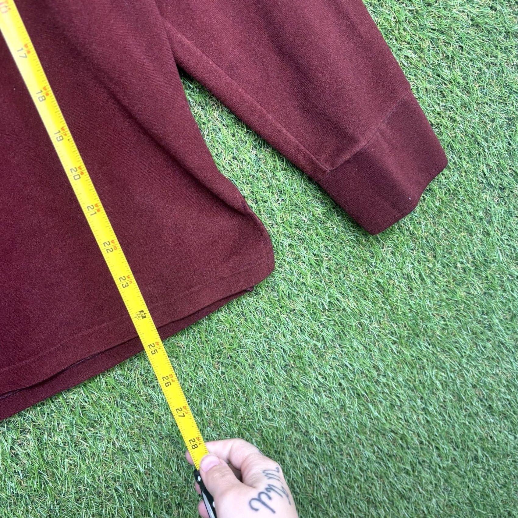 Lee VINTAGE Lee Velour Polo Shirt Mens M Red 70s Velour Polo LS Made USA Lee Polo Shirt Mens Regular M Red 1970s Size US M / EU 48-50 / 2 - 7 Thumbnail