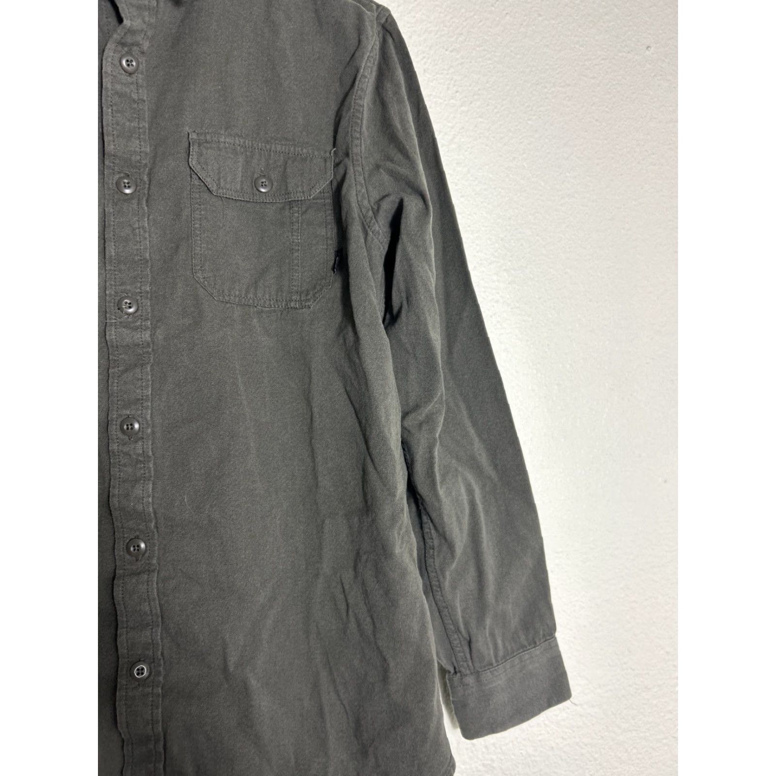 Vans Vans Army Green Long Sleeve Button-Up Shirt Mens M 100% Cotton Classic Fit Size US M / EU 48-50 / 2 - 4 Thumbnail