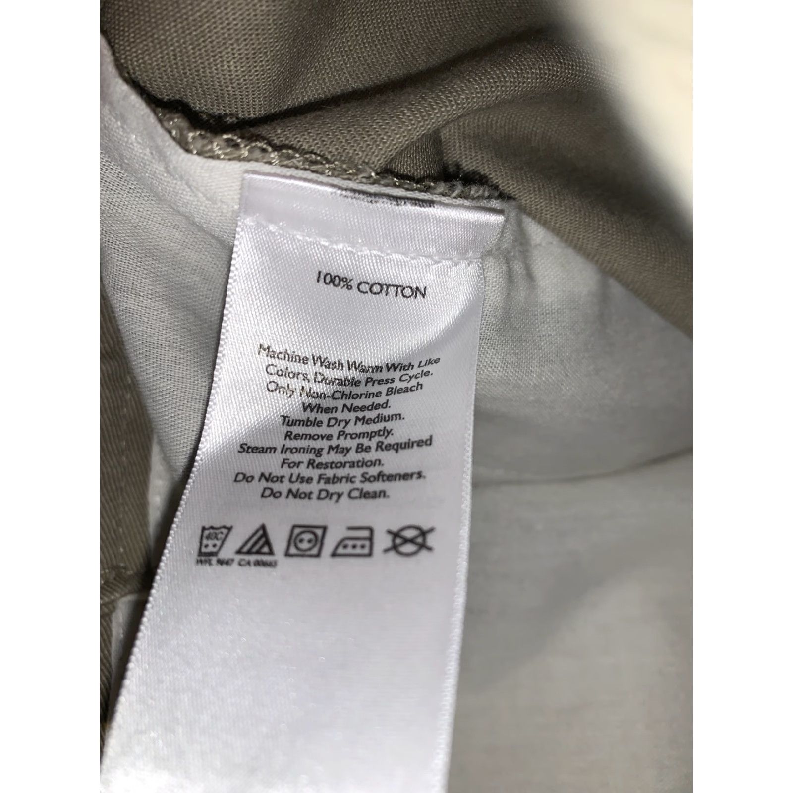 Eddie Bauer VINTAGE Eddie Bauer Men’s Pants Khaki Beige 40 Wrinkle Free Relaxed Fit Straight Leg -4230 Mens Pants 40 Beige Wrinkle Free Relaxed Fit Straight Leg Size US 40 / EU 56 - 8 Thumbnail