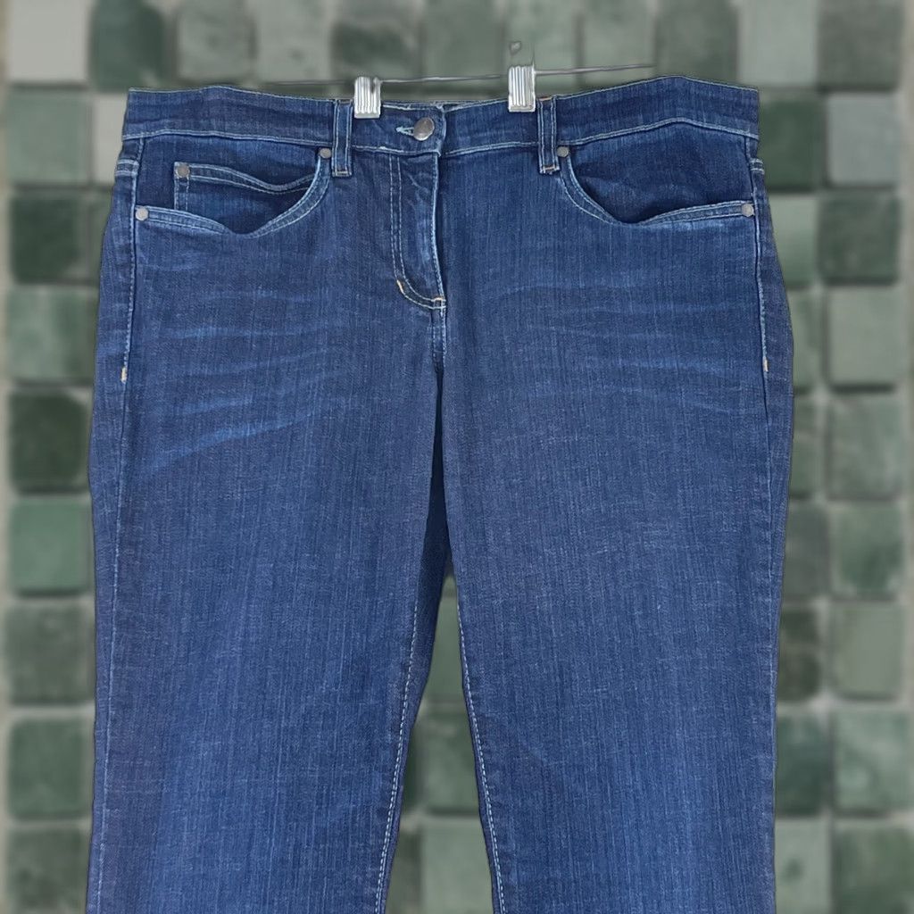 Eileen Fisher Eileen Fisher Jeans Skinny Leg Womens Size 10 Blue Denim Mid-Rise Casual Jeans Size 32" / US 10 / IT 46 - 1 Thumbnail