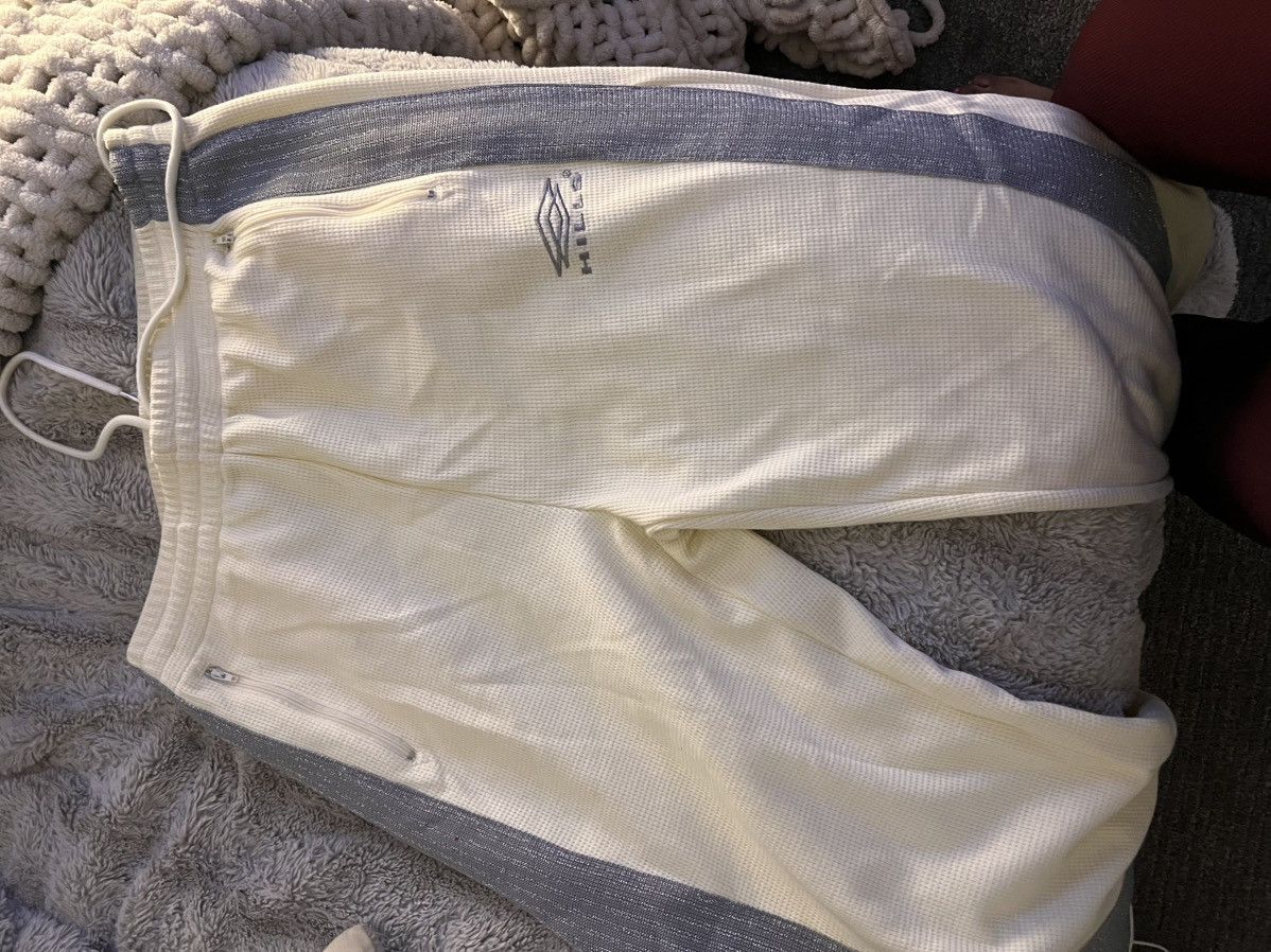 The GV Gallery Cream Gv Gallery Sweats Size US 37 - 5 Thumbnail