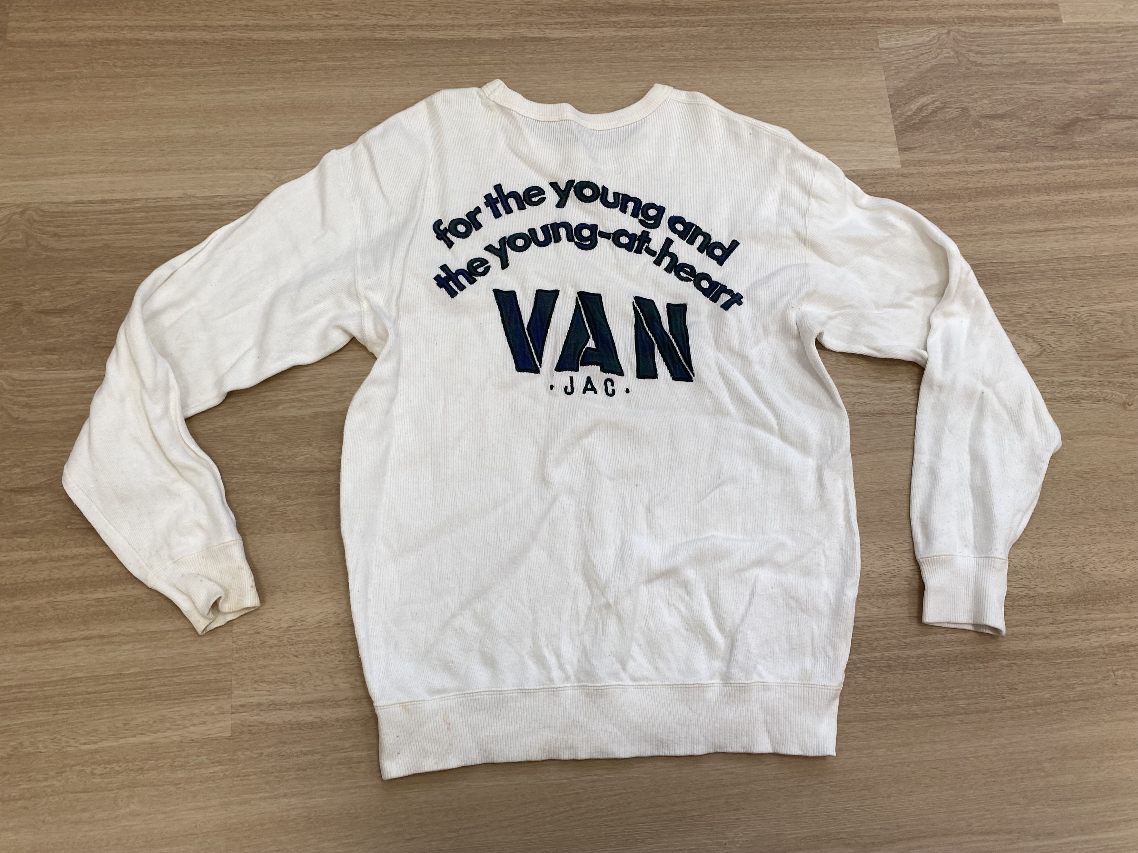 Van VAN J.A.C SWEATSHIRT DISTRESSED SIZE L Size US L / EU 52-54 / 3 - 1 Thumbnail