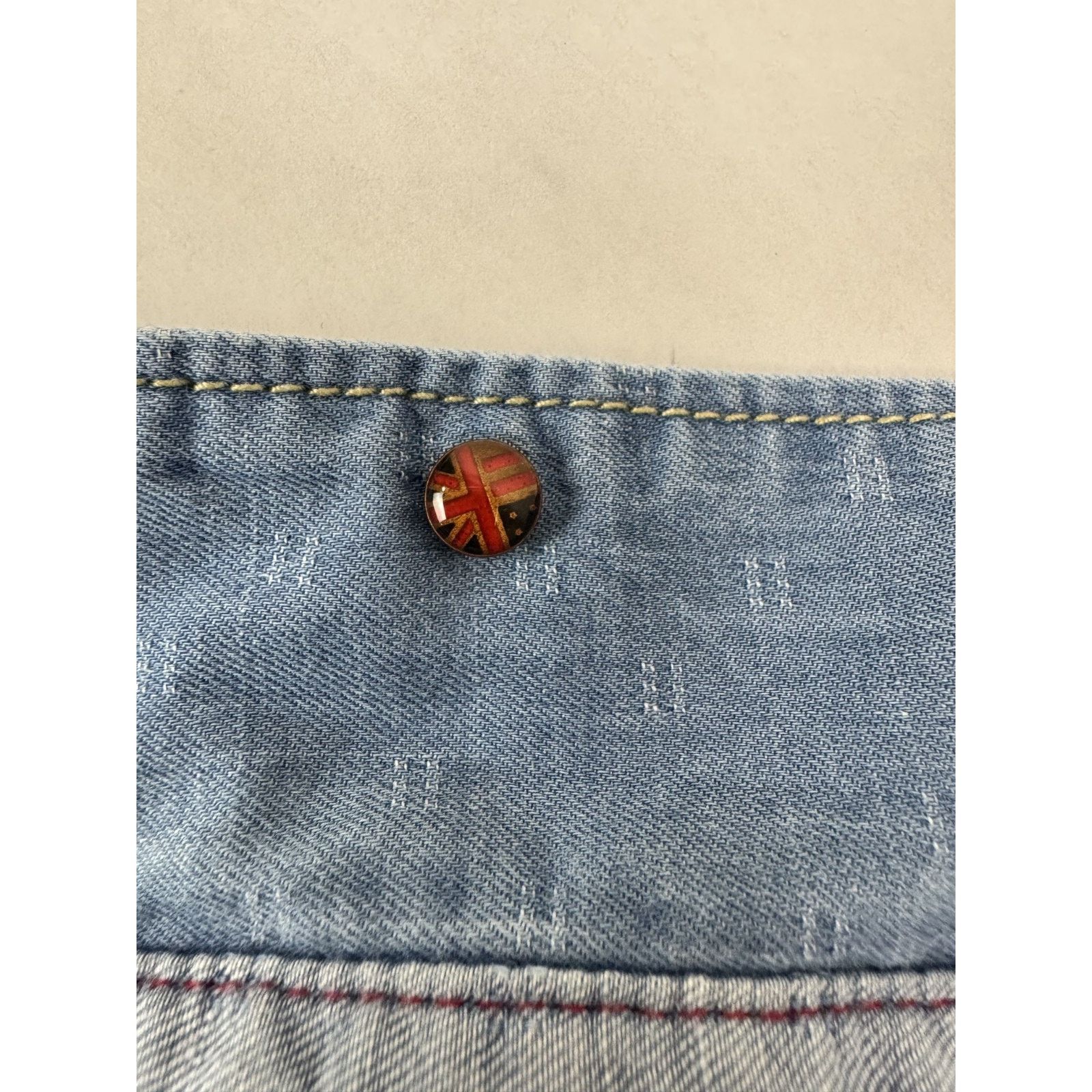 Other Vintage Y2K Across Pond Shirt British USA Flag Detail Med Size US M / EU 48-50 / 2 - 7 Thumbnail