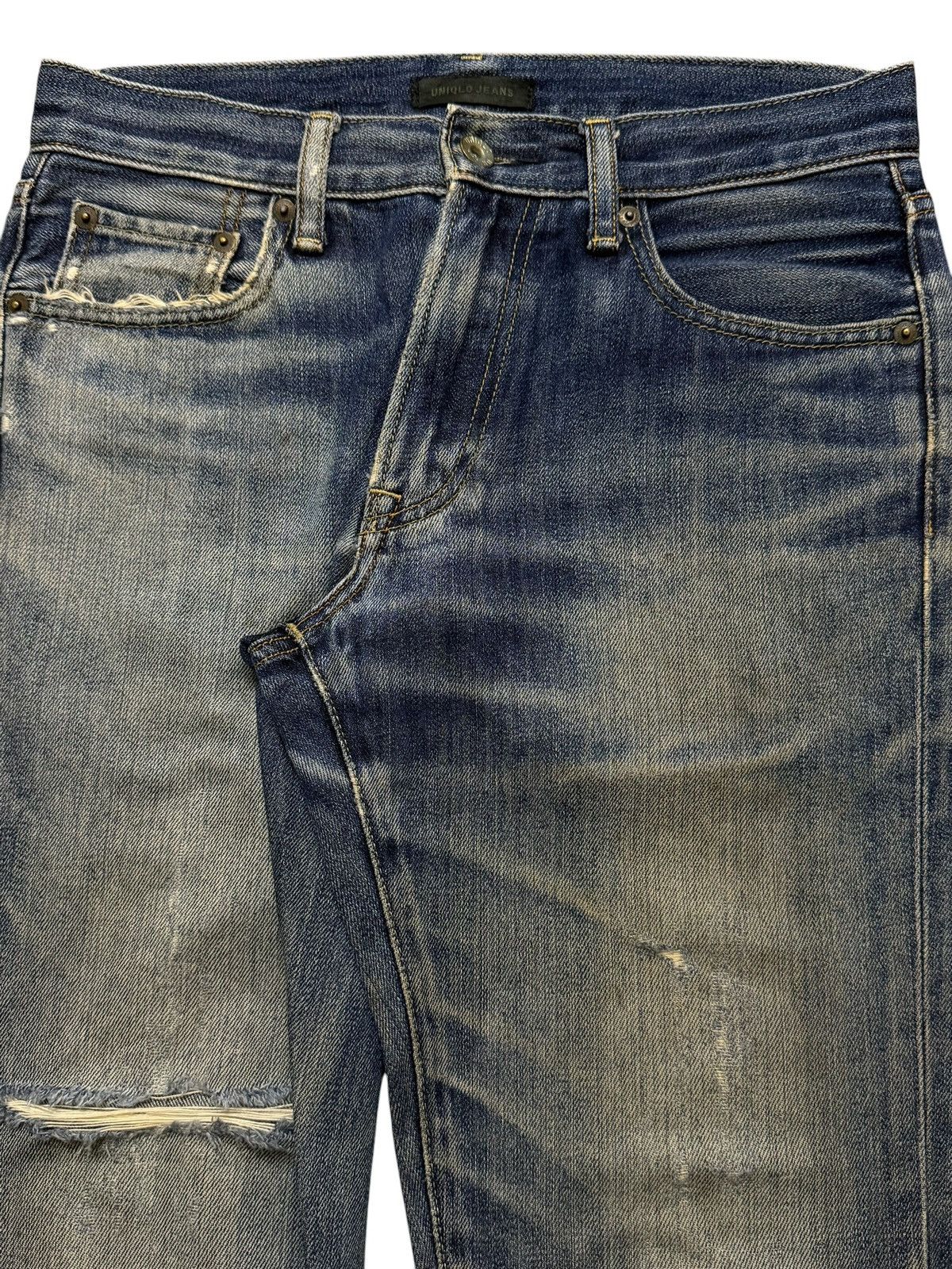Uniqlo Vintage Y2K Japanese Uniqlo Blue Mud Wash Distressed Jeans Size US 29 - 3 Thumbnail