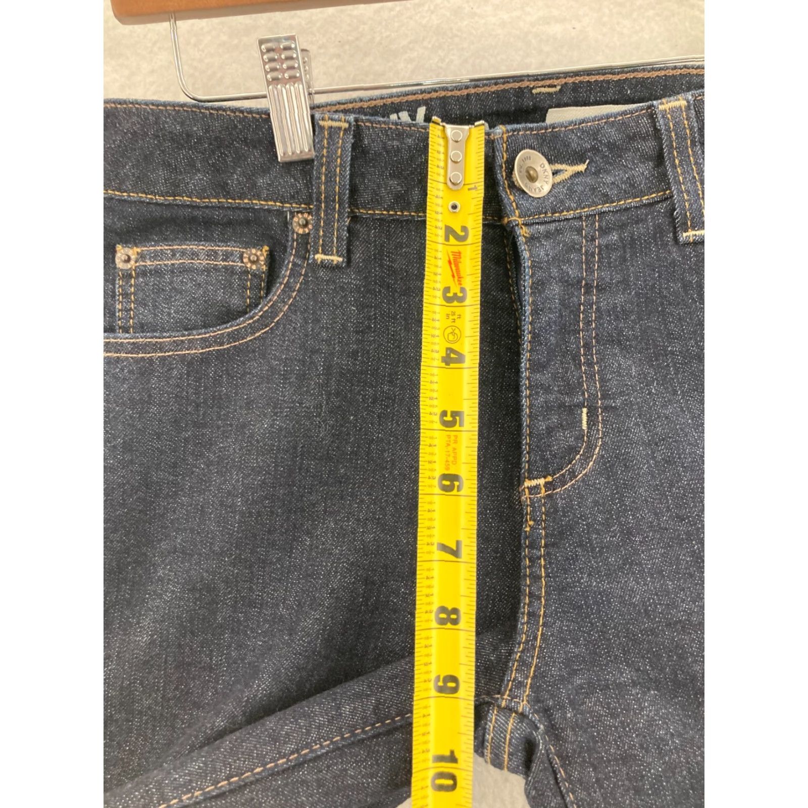 DKNY DKNY Jeans Womens 6R Soho Dark Wash Faux Pockets Denim Regular Straight 29x33 Blue/Dark 90s Bohemian Mens Girls Size 28" / US 6 / IT 42 - 4 Thumbnail