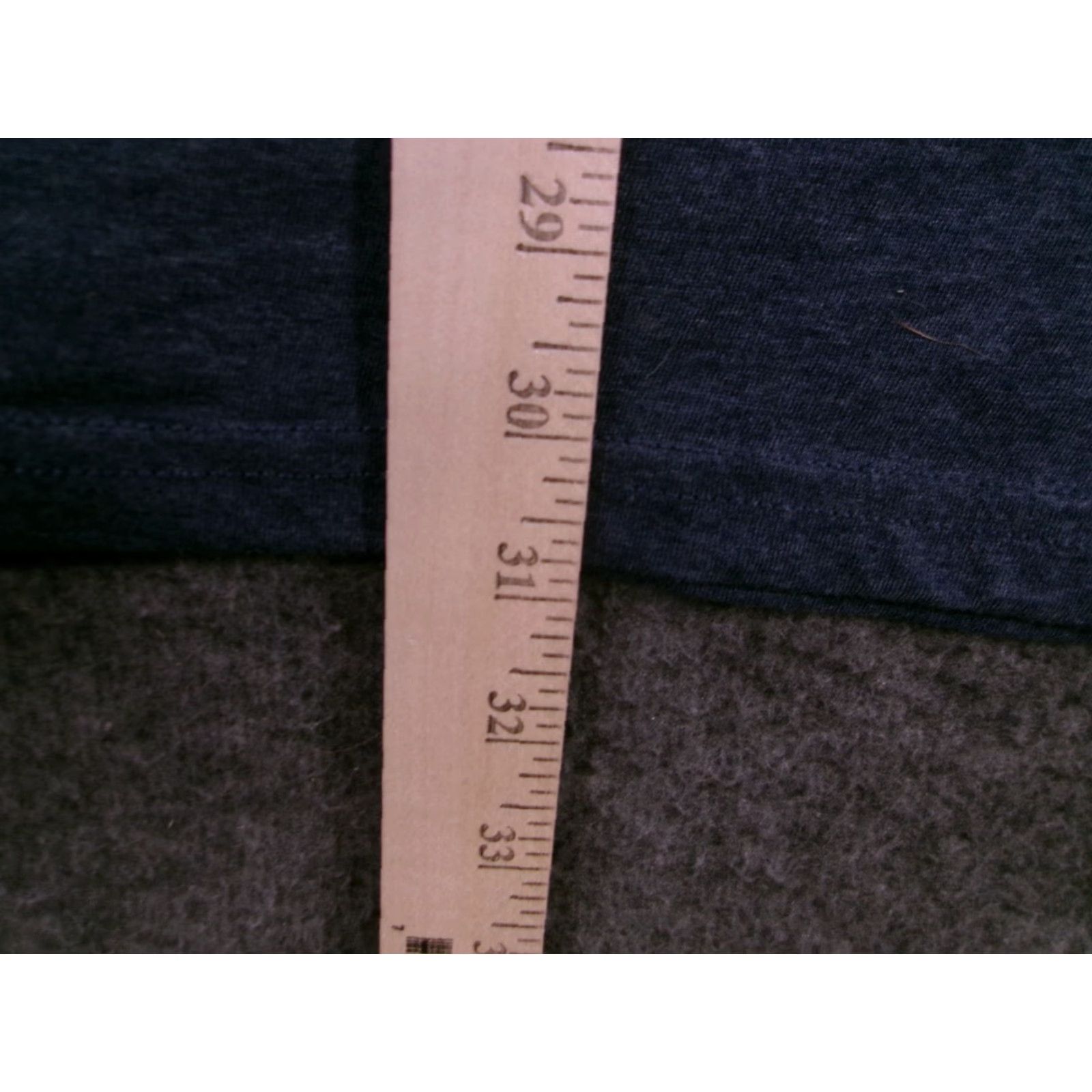 Vintage District Made Plymouth Artisan Cheese Vermont Navy Graphic Tee Mens XL Shirt Size US XL / EU 56 / 4 - 5 Thumbnail
