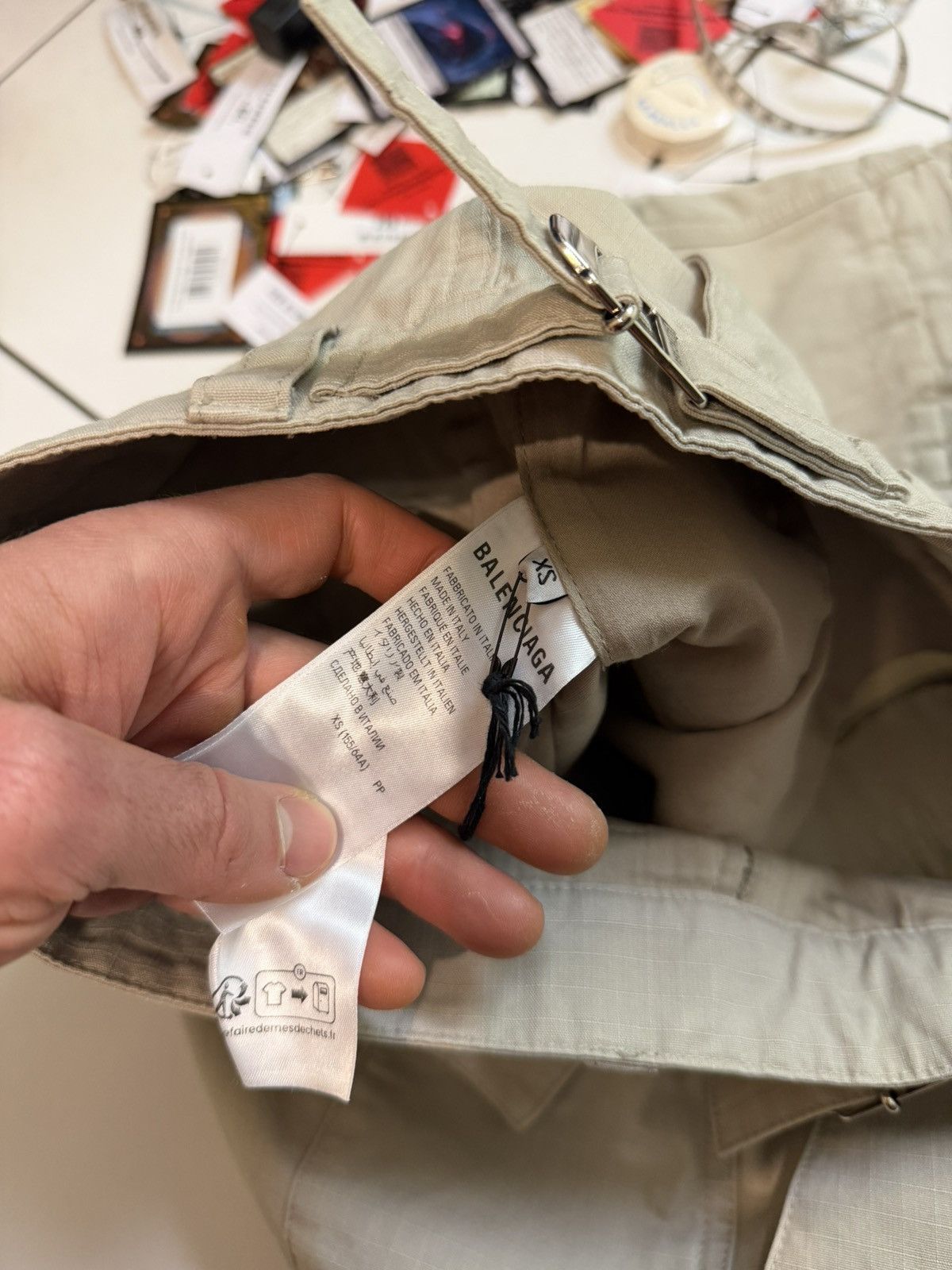 Balenciaga XS Ripstop Khaki Cargo Flare Pants Size US 30 / EU 46 - 12 Thumbnail