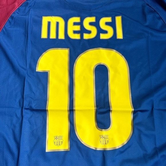 Nike Barcelona Soccer Jersey Lionel Messi #10 Retro Final UCL 200 Size US M / EU 48-50 / 2 - 7 Thumbnail