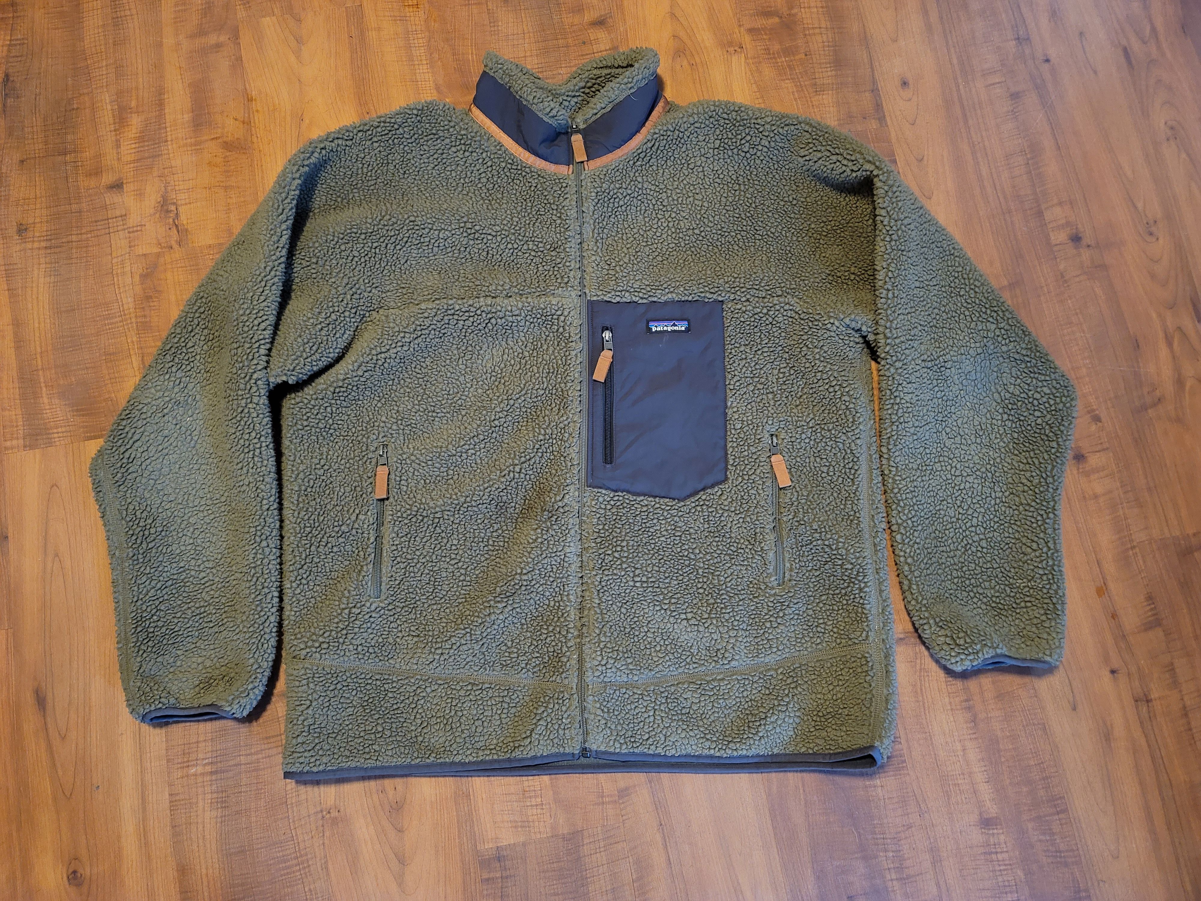 image of Patagonia Retro X Deep Pile Fleece Jacket in Green, Men's (Size 2XL)