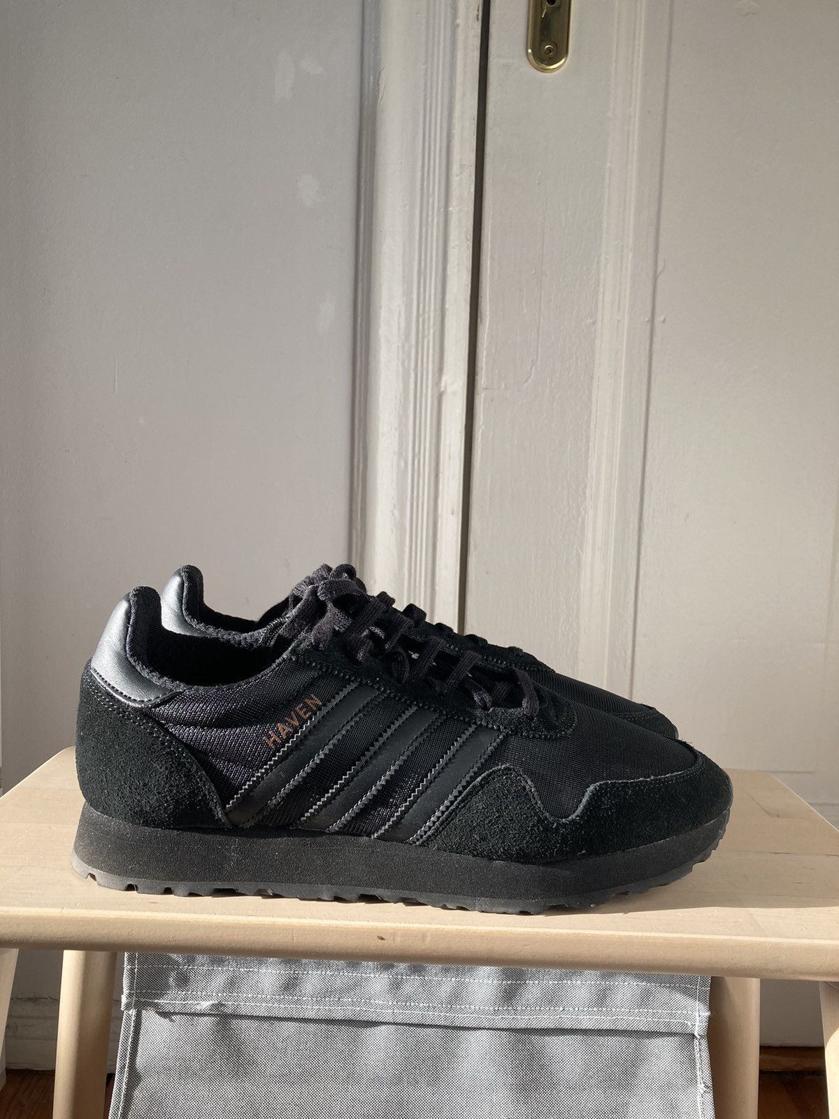 Adidas Adidas Haven Sneaker Size US 10 / EU 43 - 1 Thumbnail