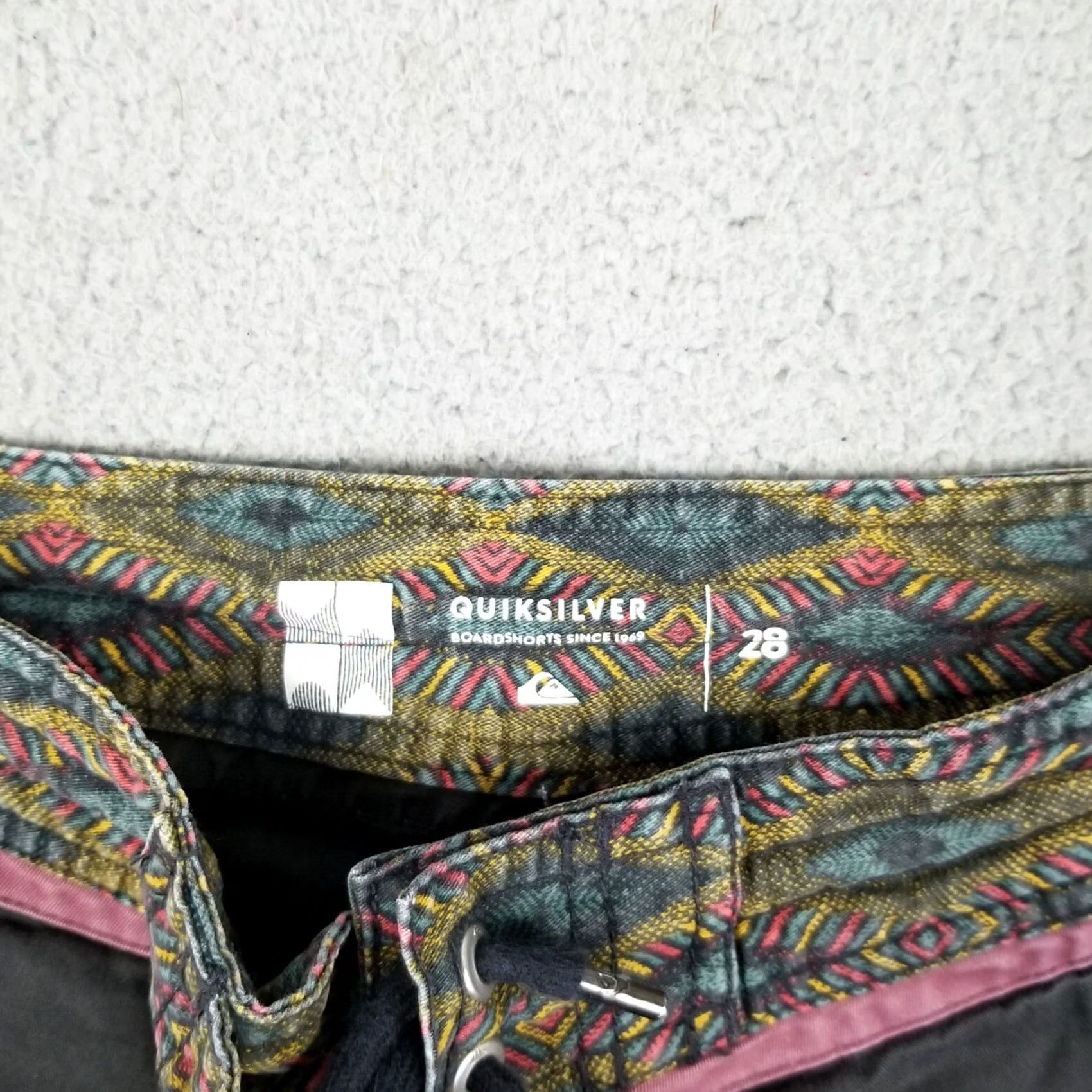 Quiksilver Quiksilver Board Shorts Men 28 Tribal Aztec Water Swim Dry Flight Trunks Size US 28 / EU 44 - 3 Thumbnail