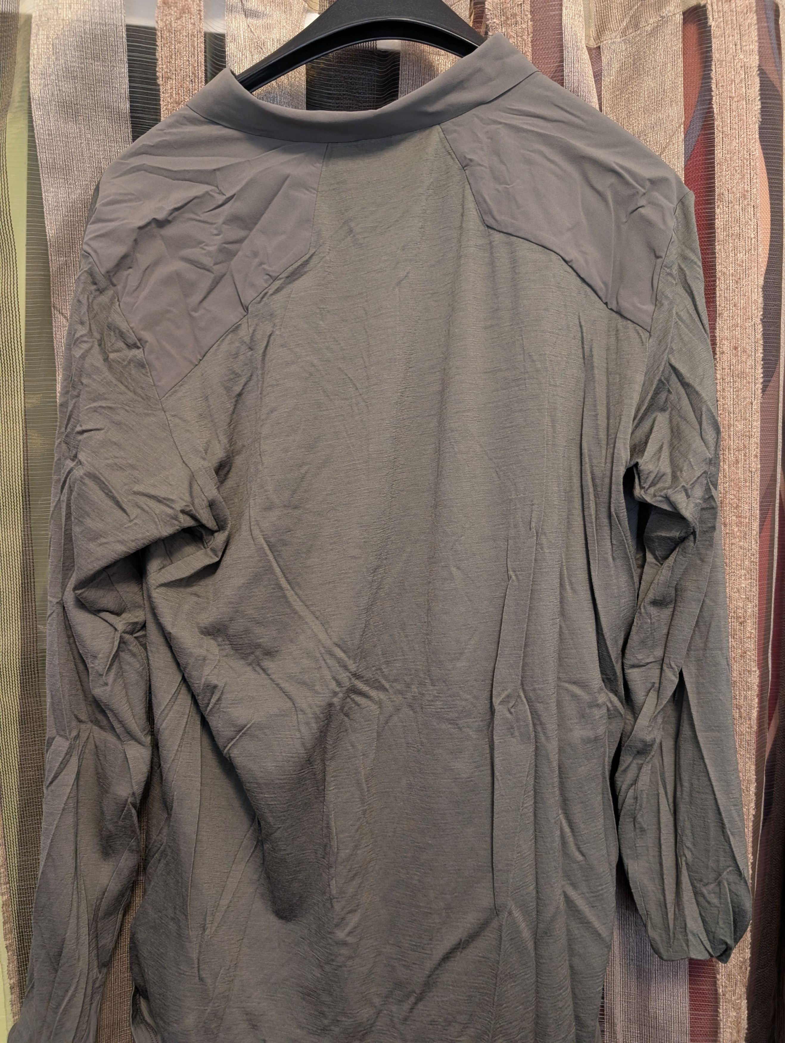 Veilance Arc'teryx Veilance Frame Polo LS Shirt, Clay Size US L / EU 52-54 / 3 - 7 Thumbnail