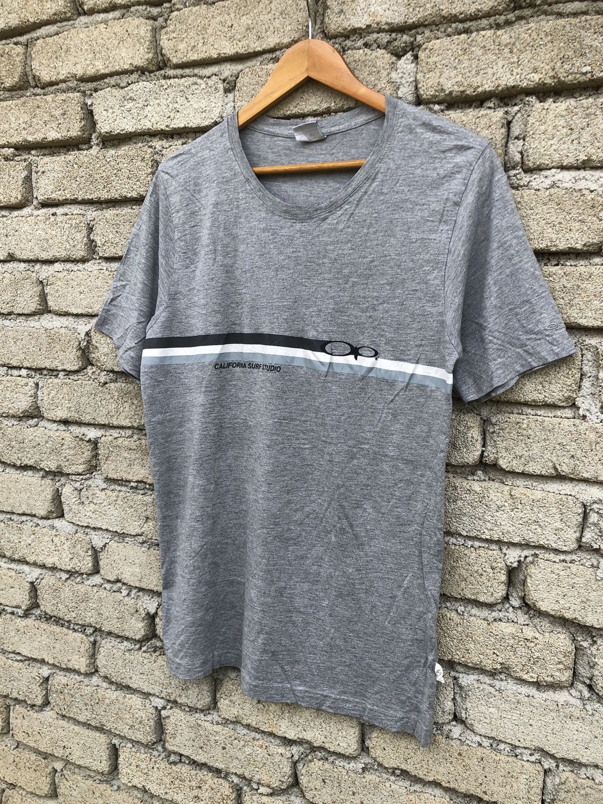 Vintage Vintage Y2K Ocean Pacific Surf Studio Peace Project Tee Size US M / EU 48-50 / 2 - 2 Thumbnail