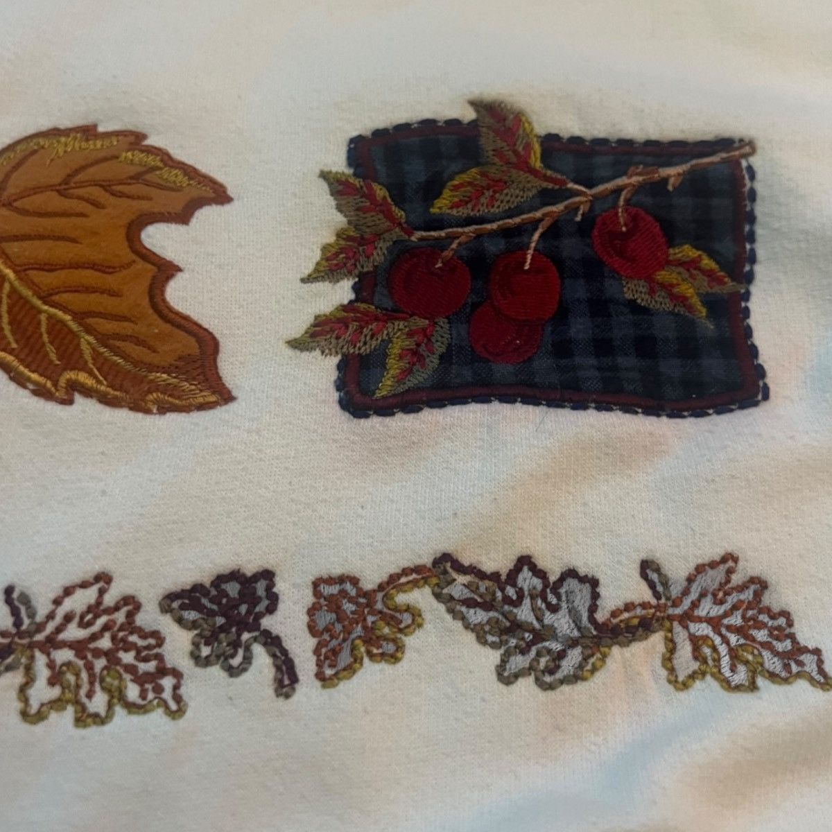 Vintage Vintage 90s Bobbie Brooks Autumn Leaves Fall Sweatshirt Size US M / EU 48-50 / 2 - 4 Thumbnail