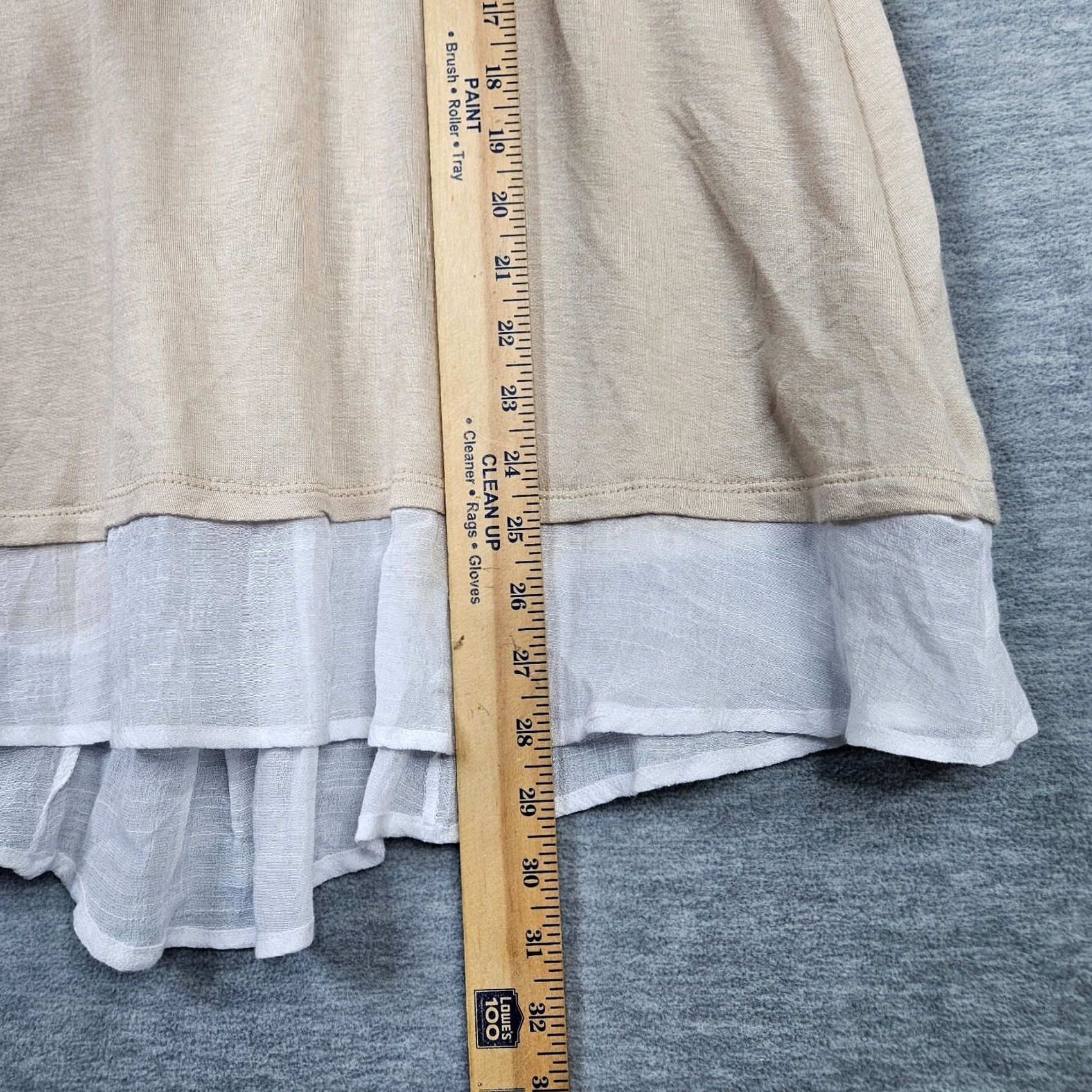 Vintage Bobeau Top Shirt Women L Beige Round Neck Short Sleeve Button Back Size L / US 10 / IT 46 - 4 Thumbnail