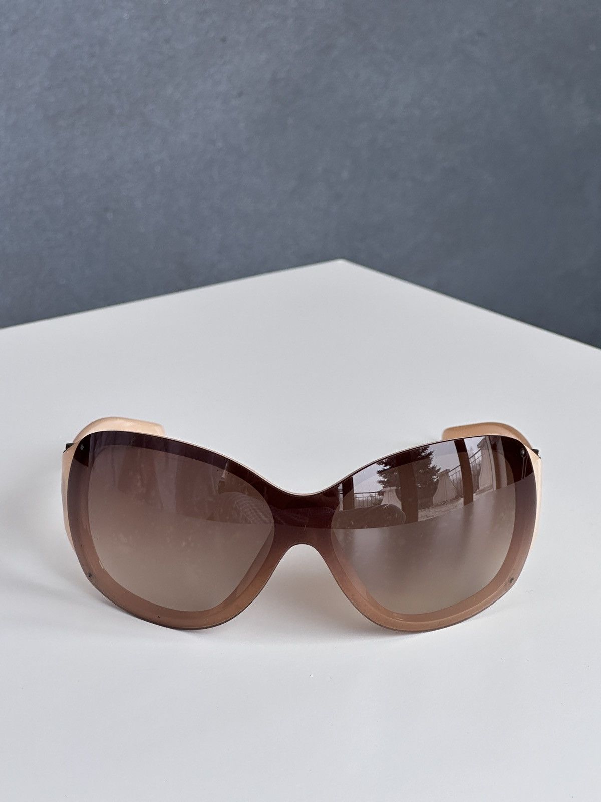Chanel CHANEL Oval CC Camellia Logo Beige Sunglasses 6032 Size ONE SIZE - 7 Thumbnail