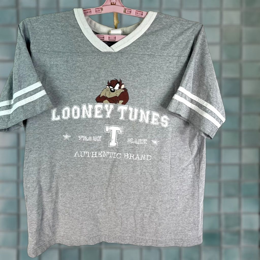 Vintage Vintage Looney Tunes TAZ T Shirt Womens Size 14W Gray Size XL / US 12-14 / IT 48-50 - 1 Thumbnail
