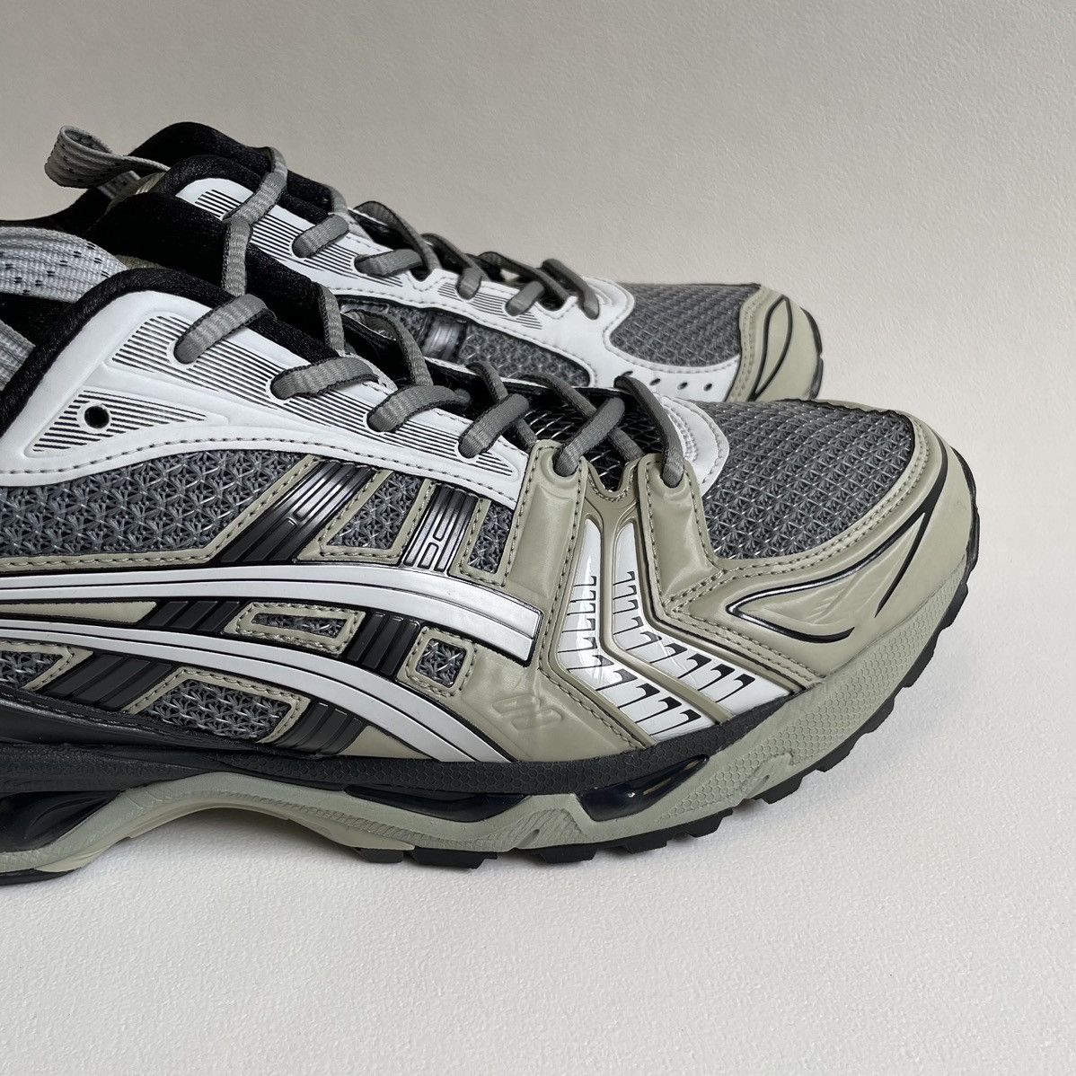 Asics × Kiko Kostadinov UB1-S Gel-Kayano 14 Piedmont Grey Sneakers Size US 10 / EU 43 - 3 Thumbnail