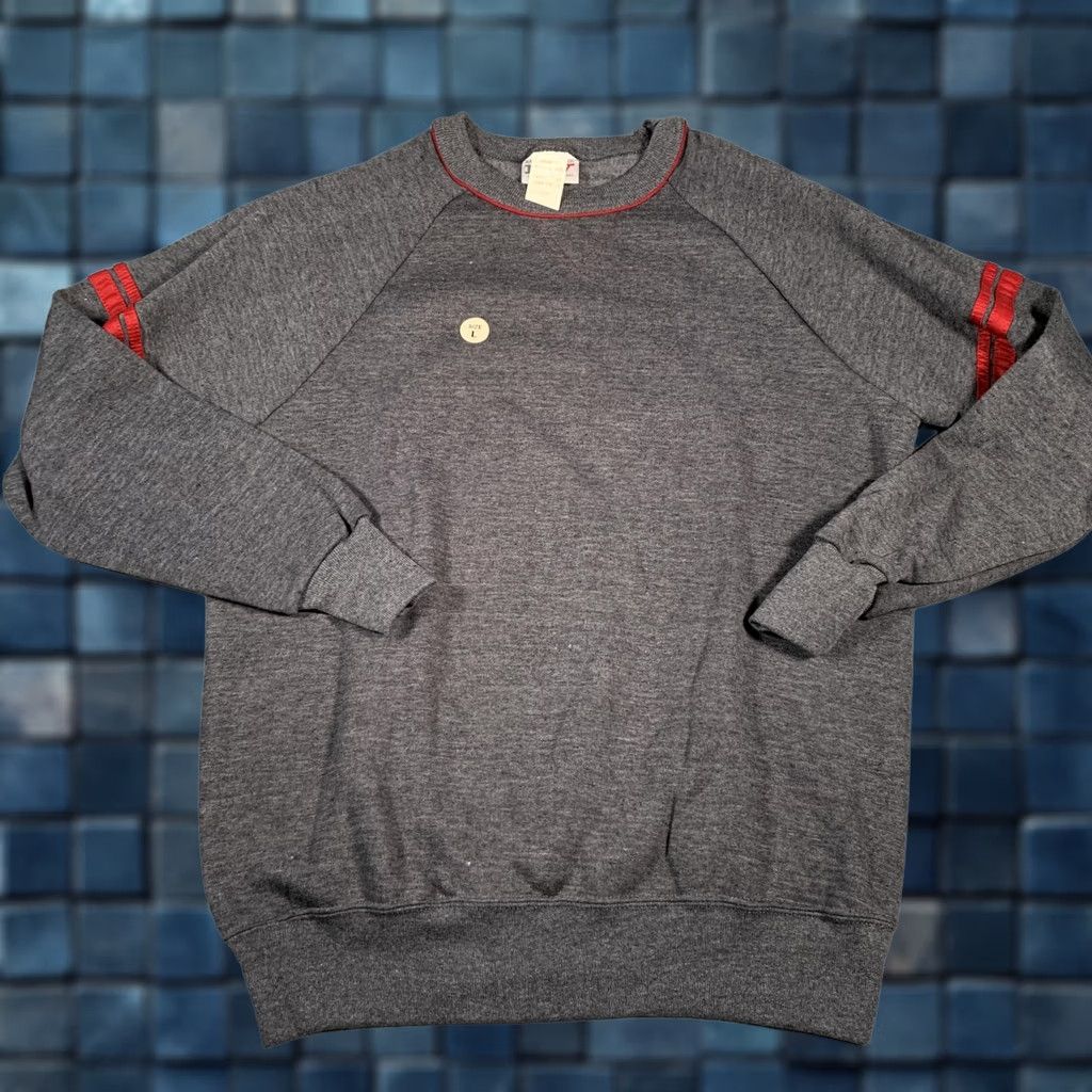 Vintage VINTAGE Bassett-Walker Sweatshirt Mens Large Gray Crewneck Raglan Made USA 90s Size US L / EU 52-54 / 3 - 1 Thumbnail
