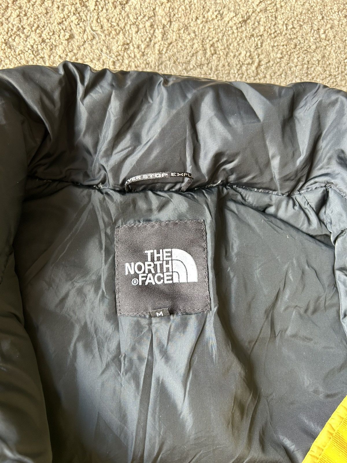 The North Face North Face Yellow Black Puffer Jacket M Size US M / EU 48-50 / 2 - 10 Thumbnail