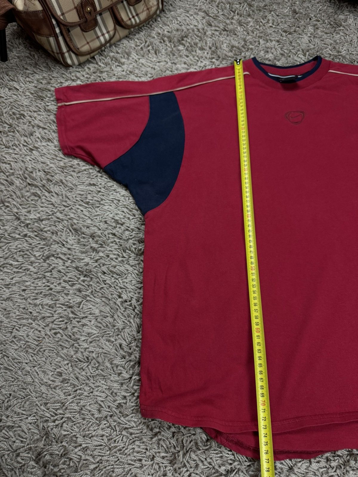 Nike Sportswear t shirt Nike Central Swoosh y2k original item Size US XL / EU 56 / 4 - 5 Thumbnail