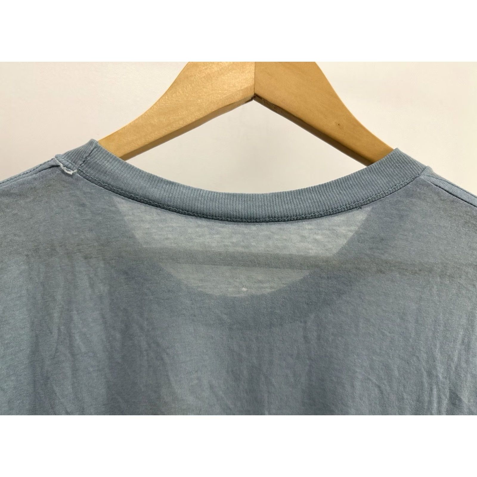 Vintage VTG 80s Roast Beef Cow Beach Sun Tan Funny Novelty T-Shirt M Blue Mens Short Sleeve Distressed Worn Retro Size US M / EU 48-50 / 2 - 7 Thumbnail