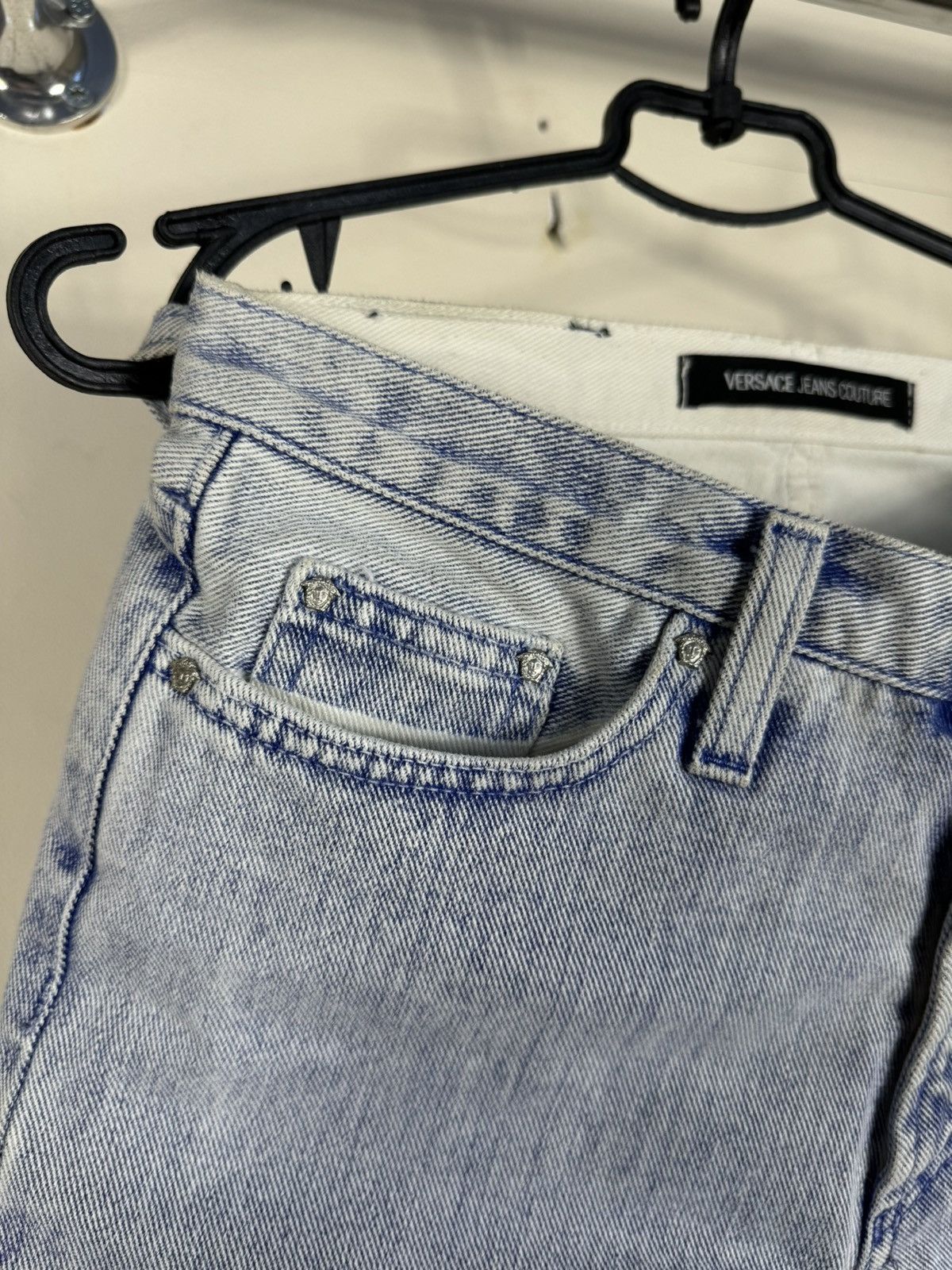 Versace Jeans Couture Vintage Versace Jeans Couture Flare Jeans Size 26 Size 26" / US 2 / IT 38 - 4 Thumbnail