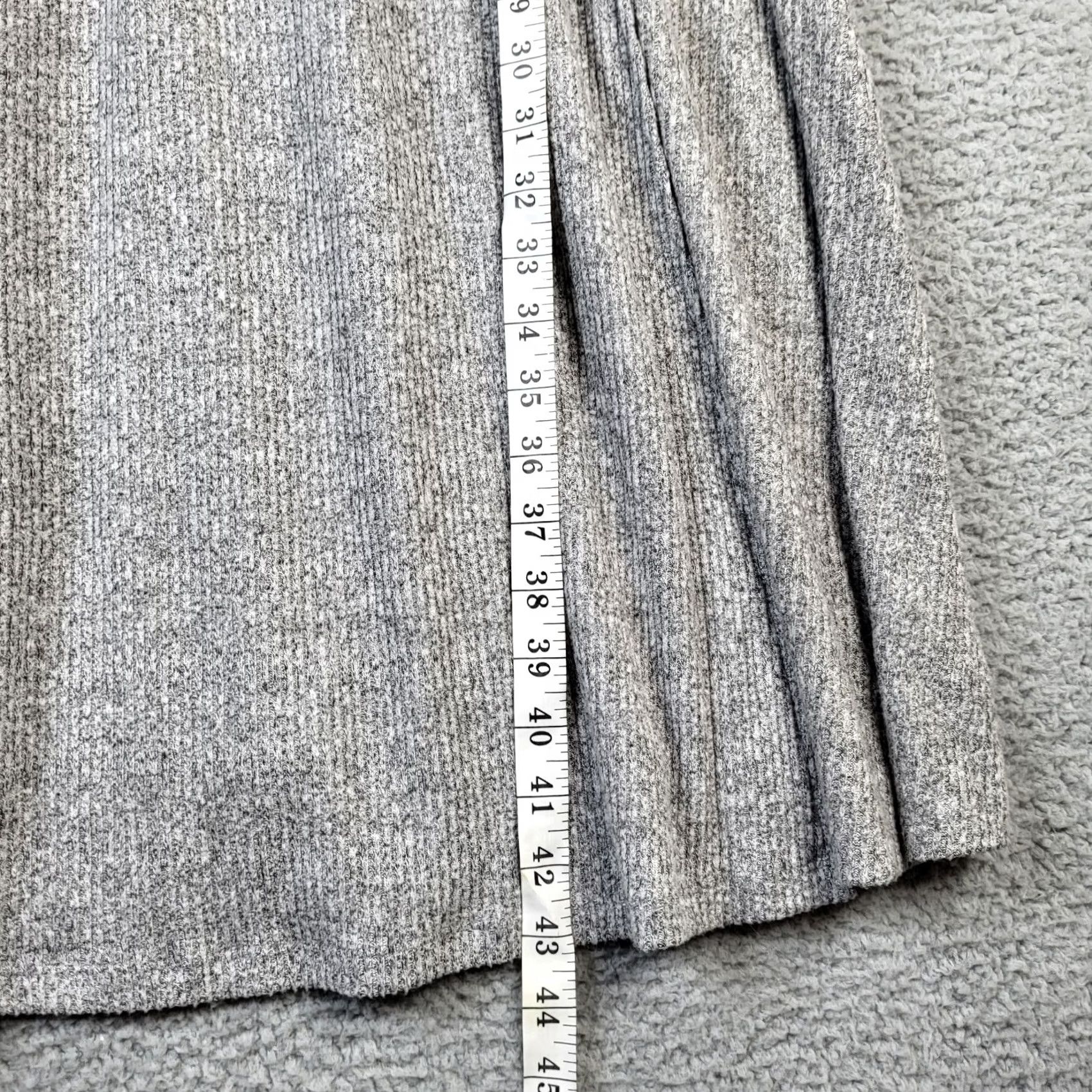 Old Navy Old Navy Dress Ribbed V-Neck Wrap Long Sleeve 1X Gray Solid Women’s Short Above the Knee New Size XL / US 12-14 / IT 48-50 - 5 Thumbnail