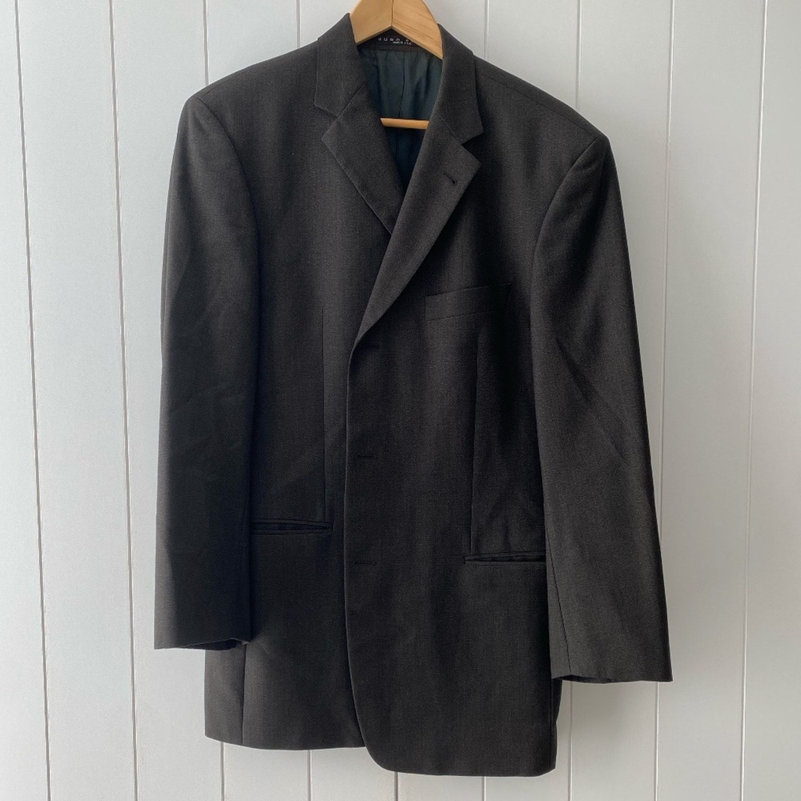 Hugo Boss Hugo Boss Three-Button Super 100 Virgin Wool Blazer - 42R Size 42R - 1 Thumbnail