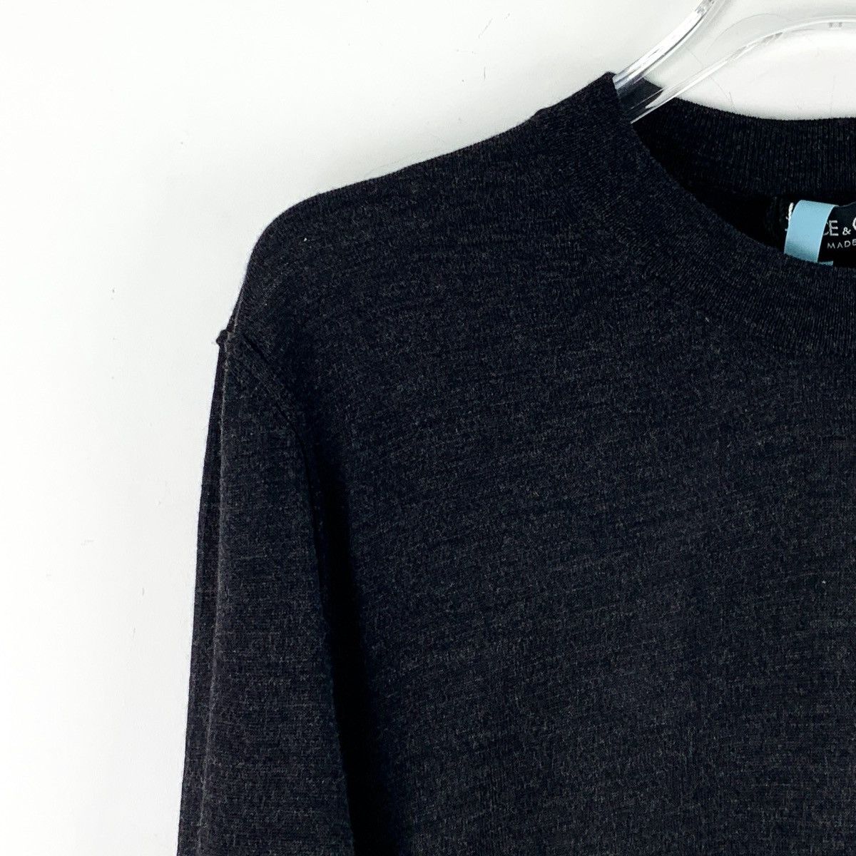 Dolce & Gabbana Dolce & Gabbana Black Wool Long Sleeve Knit Sweater K26WX Size US S / EU 44-46 / 1 - 3 Thumbnail