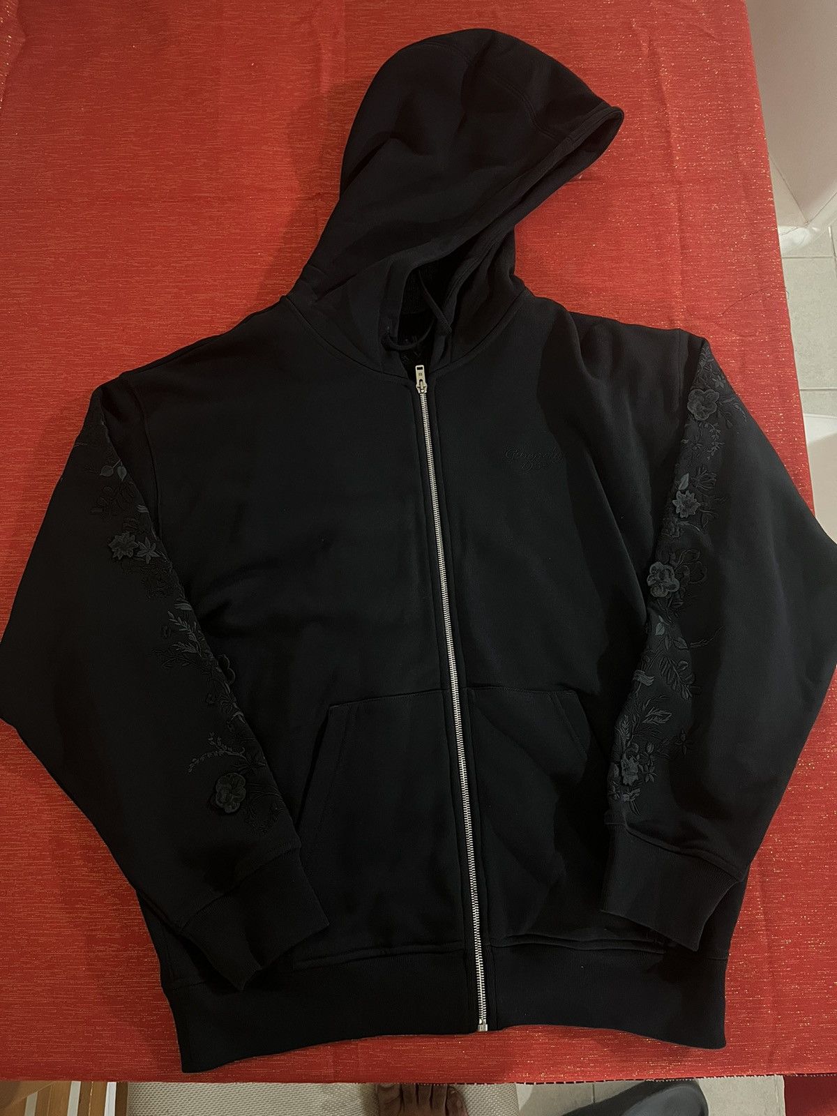 Givenchy Givenchy Sweatshirt Sz XL Size US XL / EU 56 / 4 - 17 Thumbnail