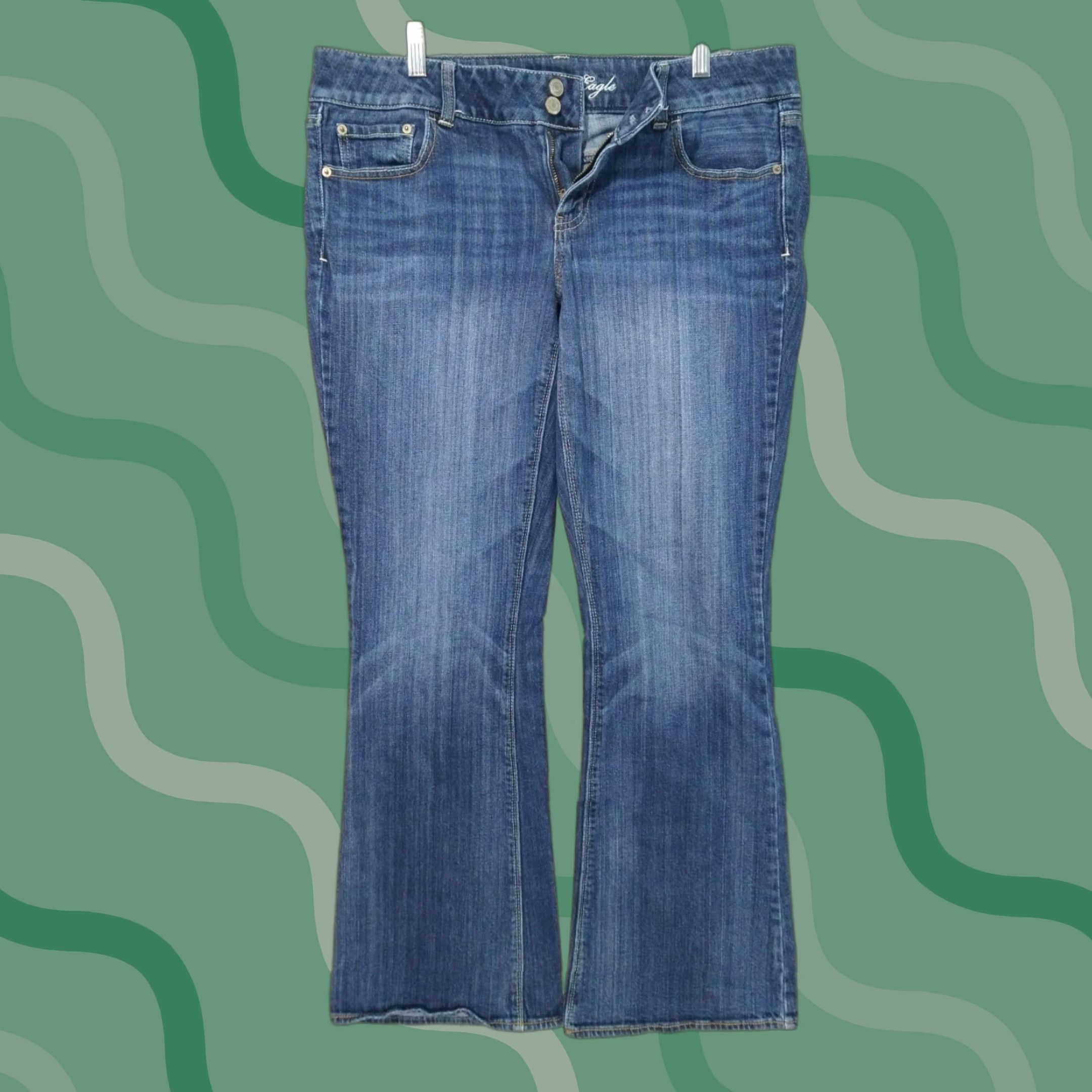 Vintage American Eagle Jeans Women 14 Blue Denim Artist Flare Dark Wash Mid Rise Boho Womens 14 Blue Denim Flared Jeans Size 36" / US 14 / IT 50 - 1 Thumbnail
